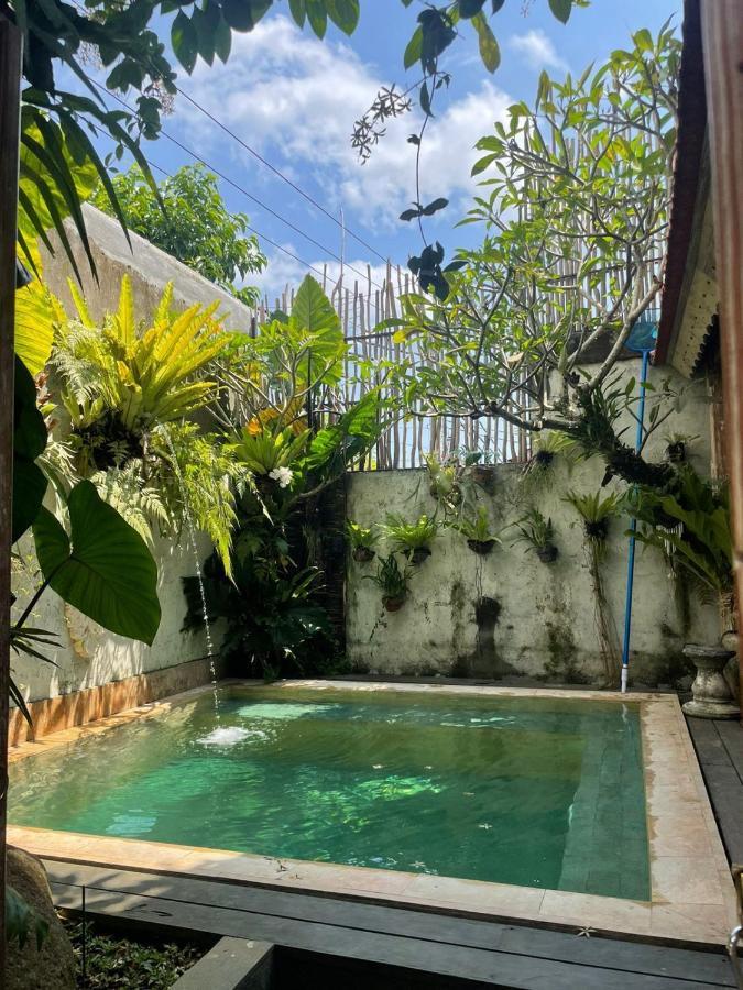 Bali Legong *