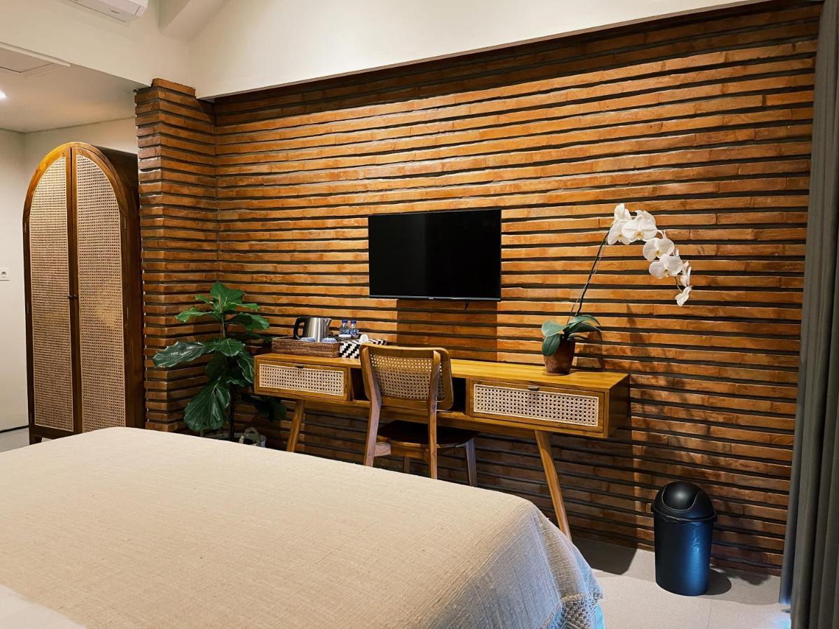 Griya Tropical Guest house *