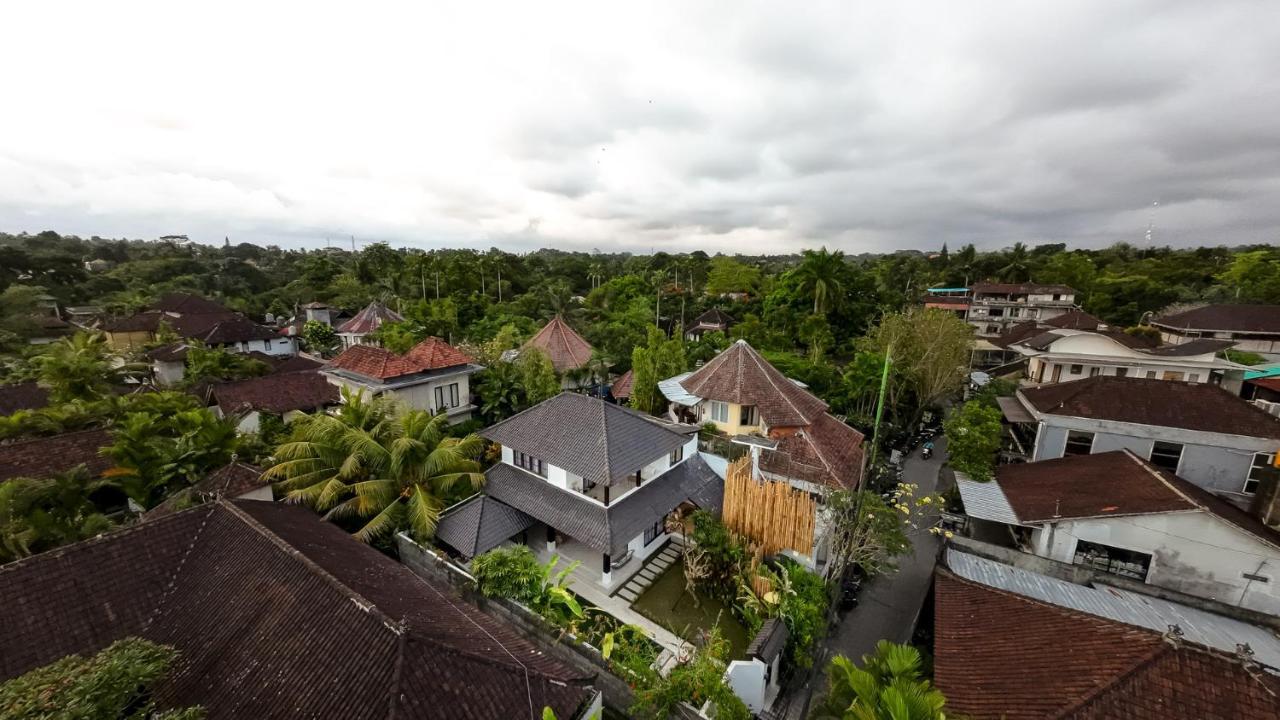 Putri Salju By Evdekimi - Longer Rewards Villa
