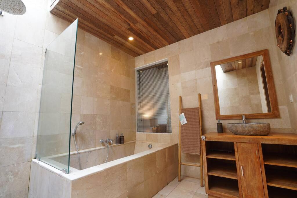 Villa Alina - Spacious For 6 People *