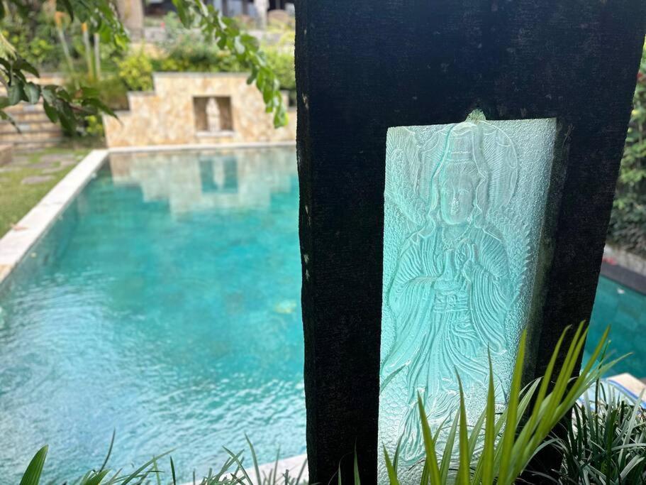 Beautiful In Center With Pool Villa