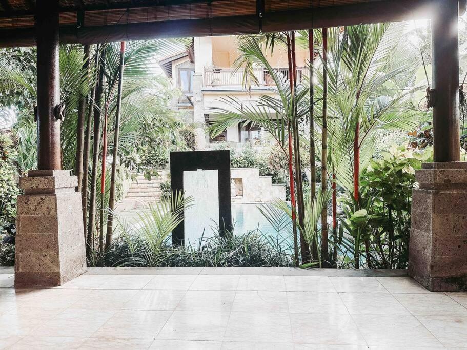 Beautiful In Center With Pool Villa