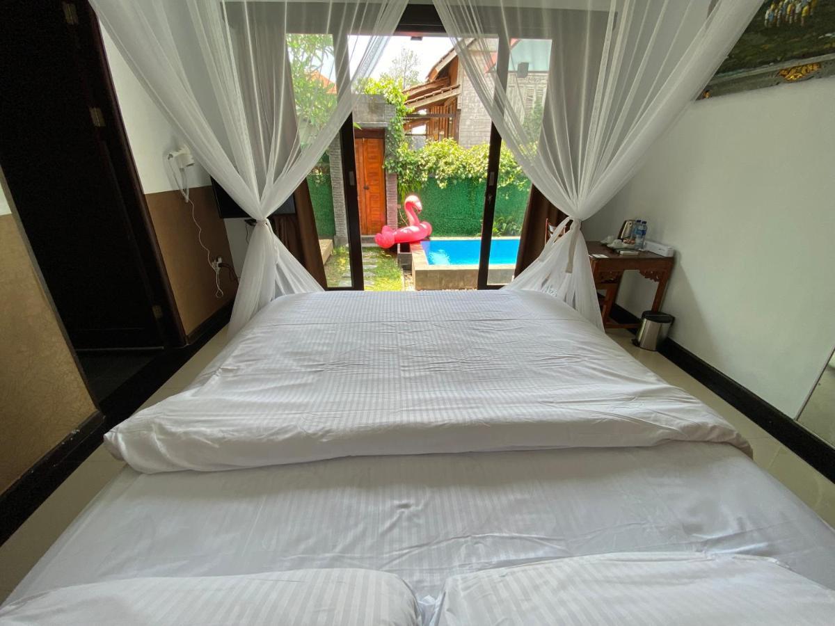 Khirana Villa