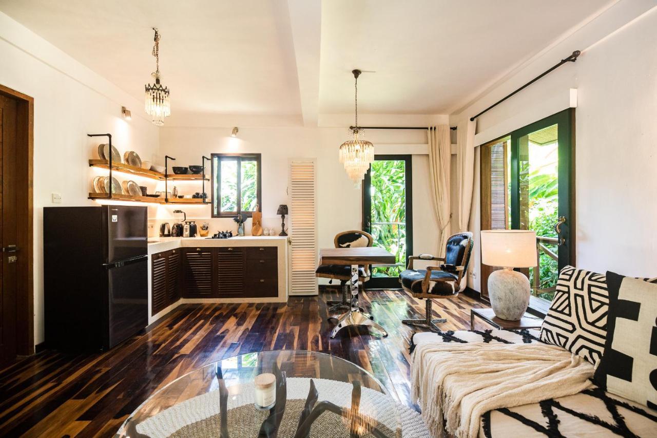 Boutique Sanctuary - Wuwei