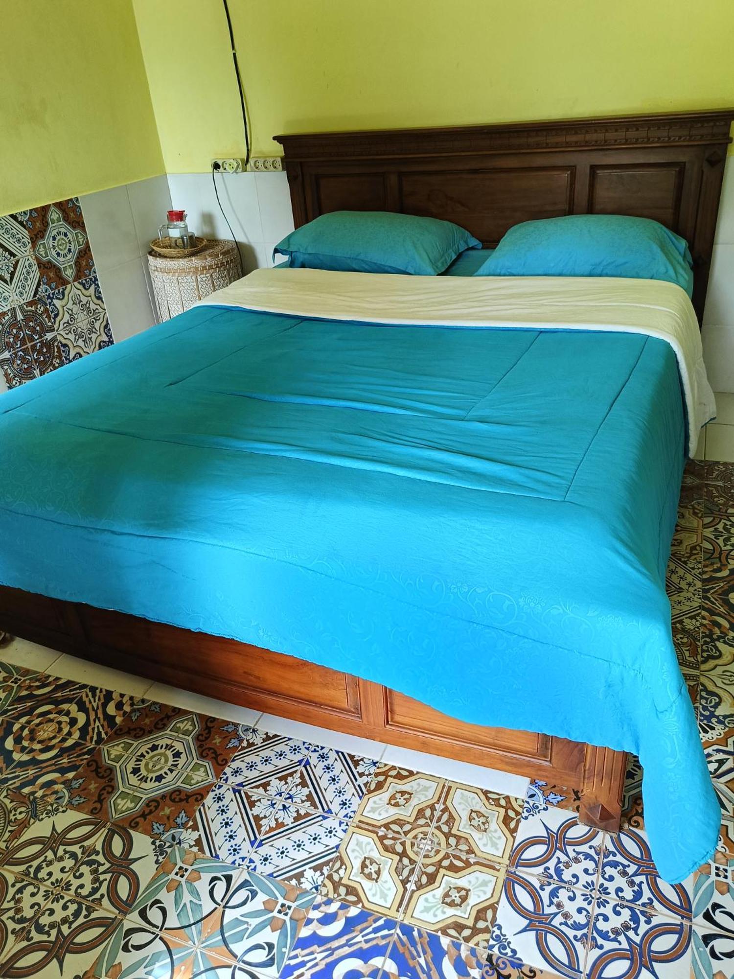 Putu Yoga Bed & Breakfast 2*