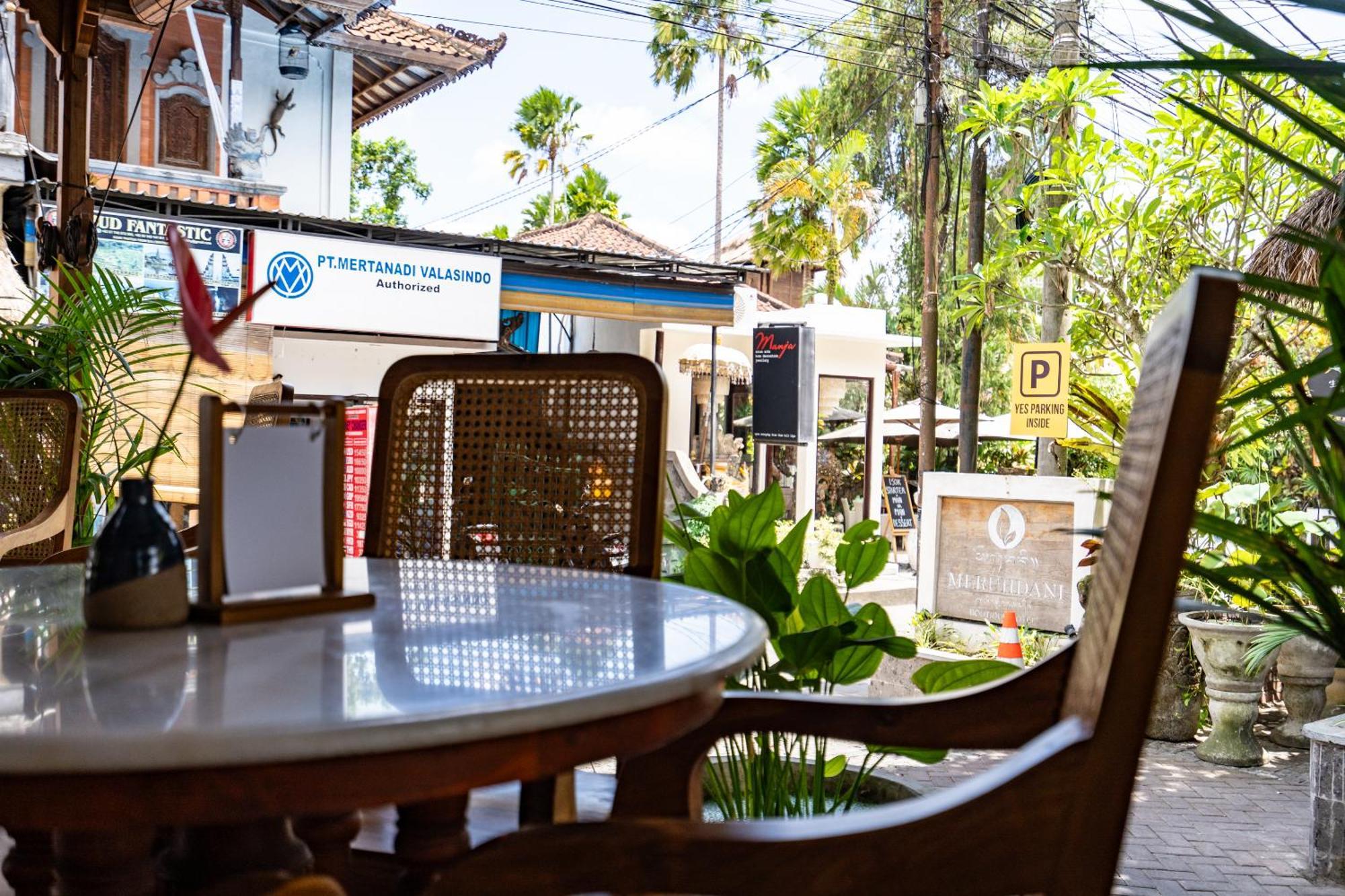 Meruhdani Boutique Hotel Ubud 3*