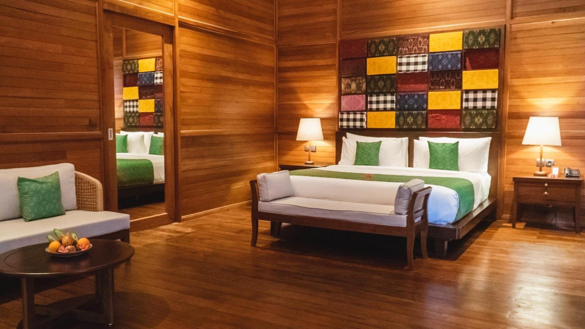 Anandadara & Hotel
