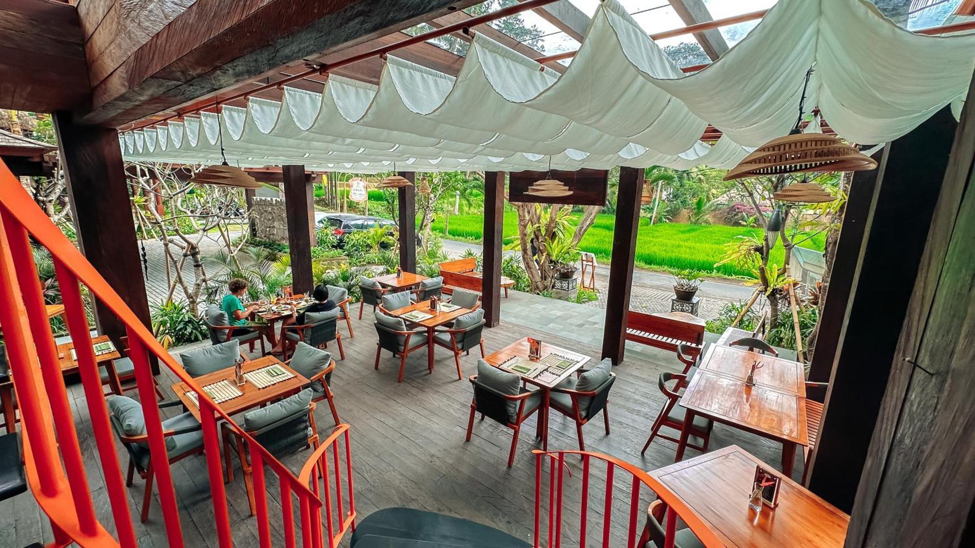 Anandadara & Hotel 5*