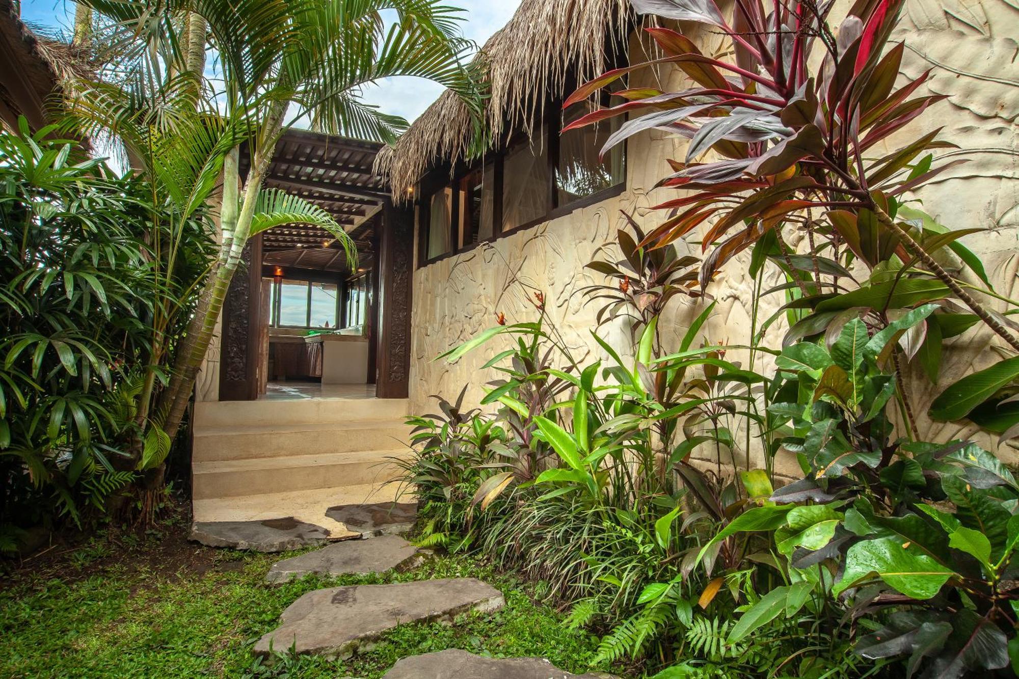 With Rice Field Views In Villa Ubud (Bali)