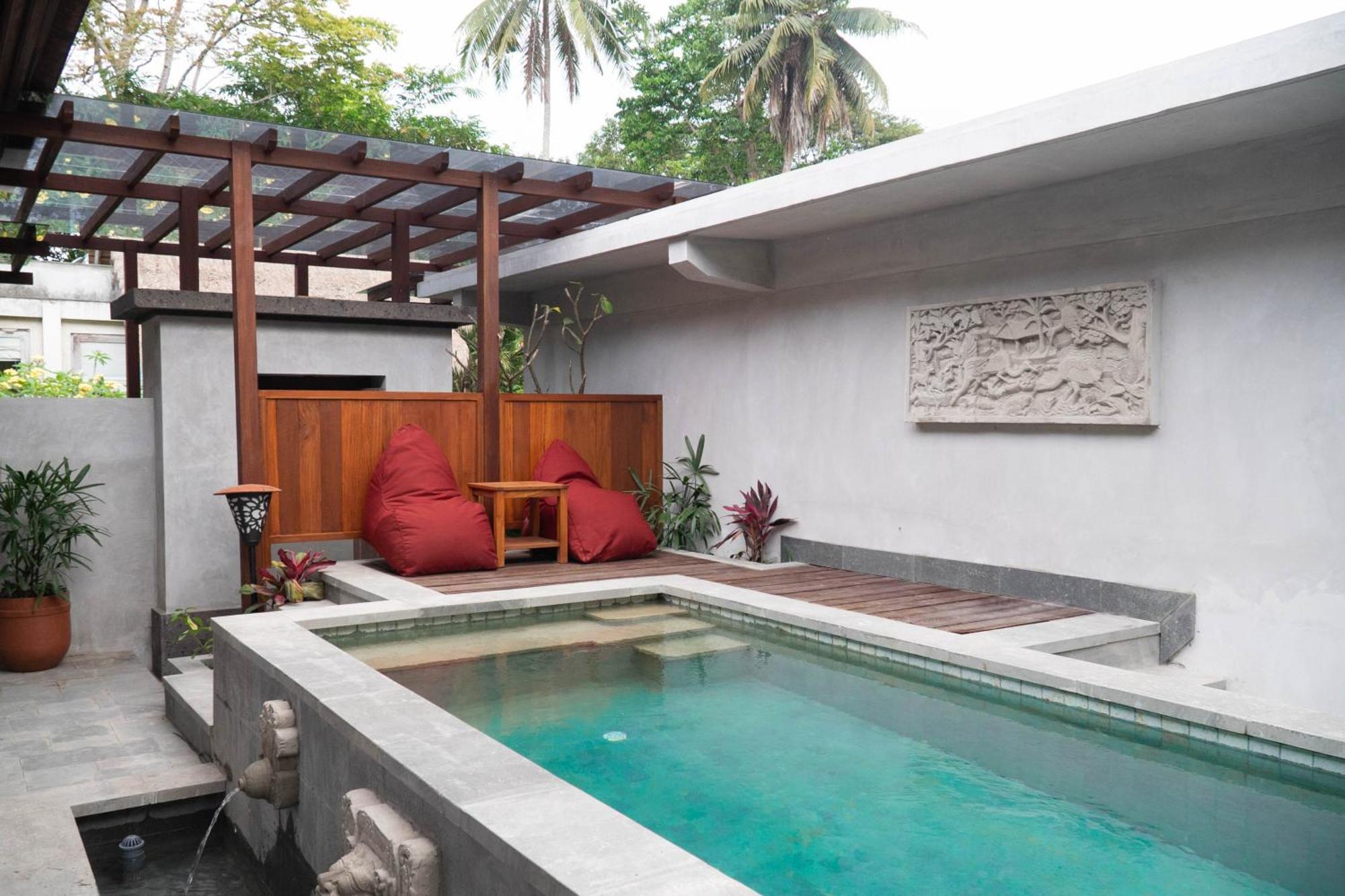 Anandadara & Hotel