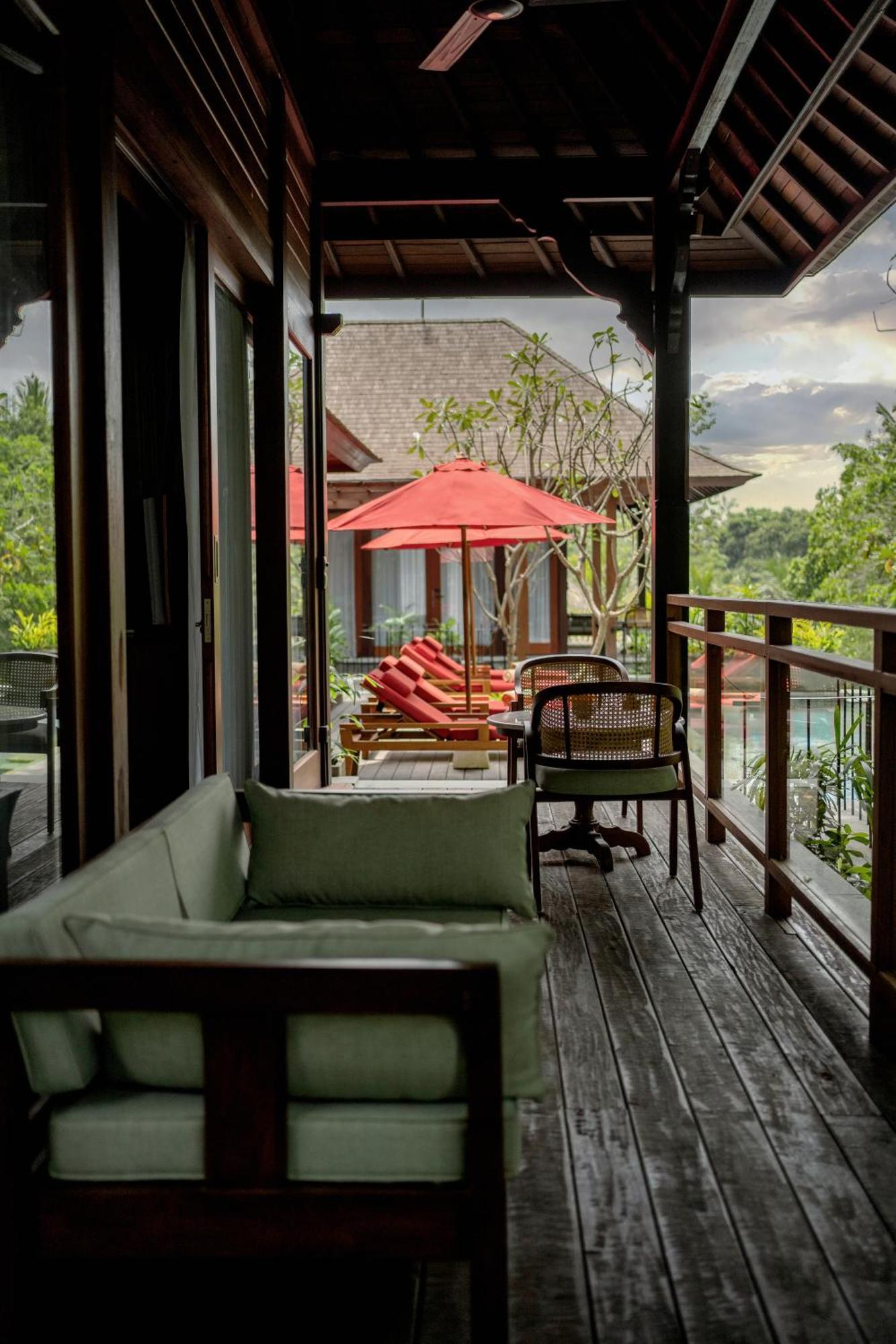 Anandadara & Hotel 5*