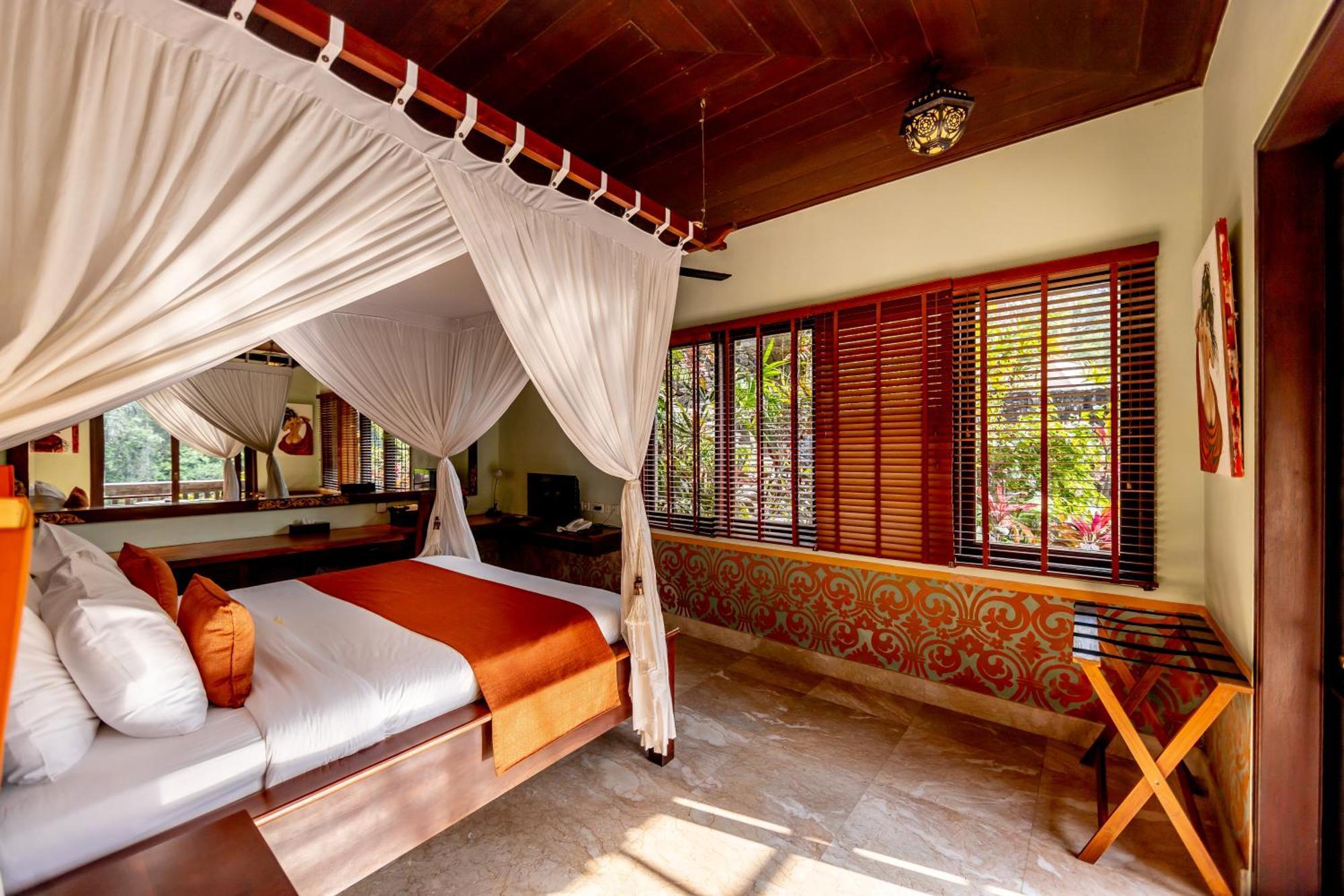 Villa Bidadari Private & Retreat