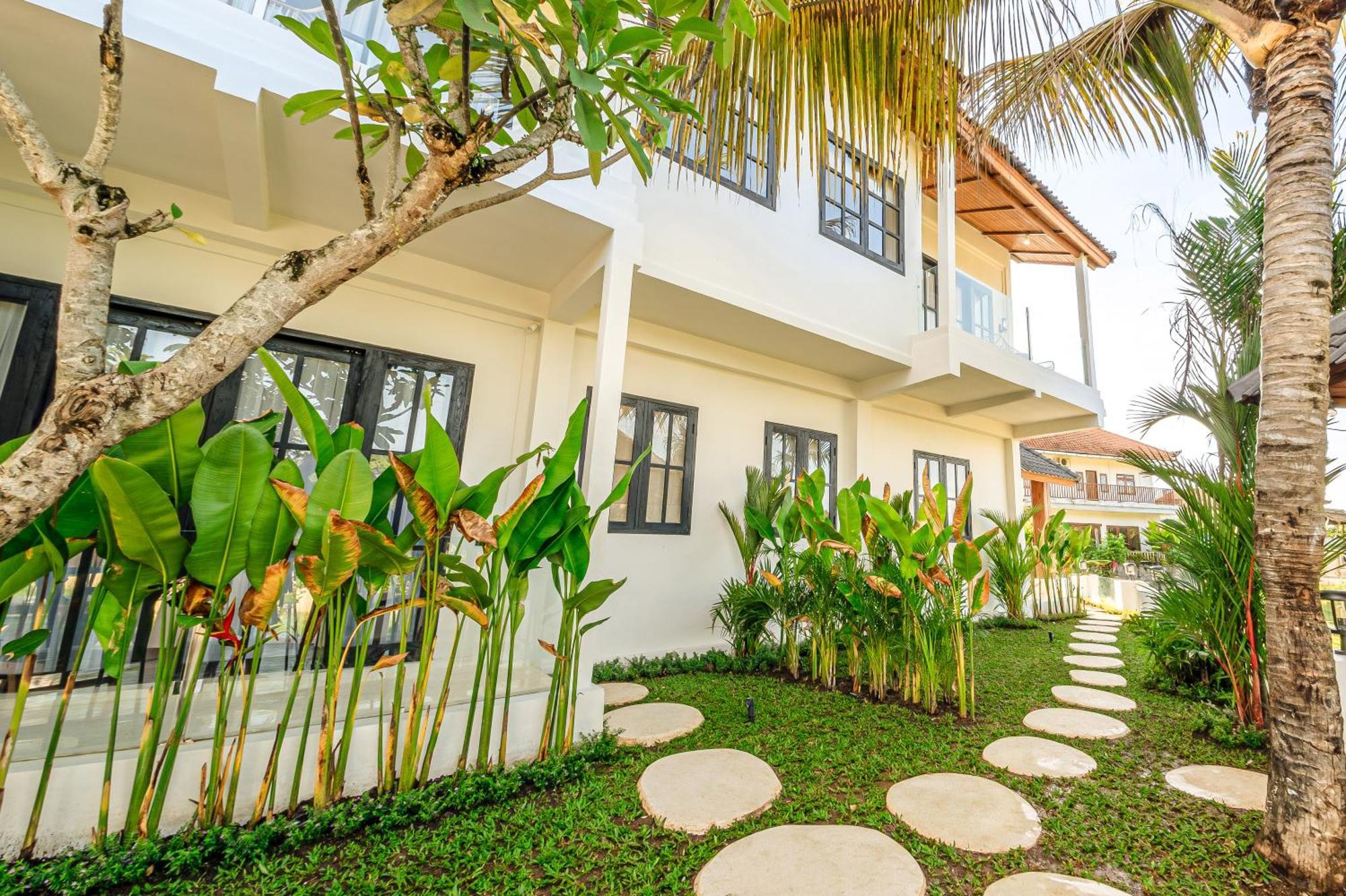 Hotel Sarang By Evdekimi Ubud (Bali)