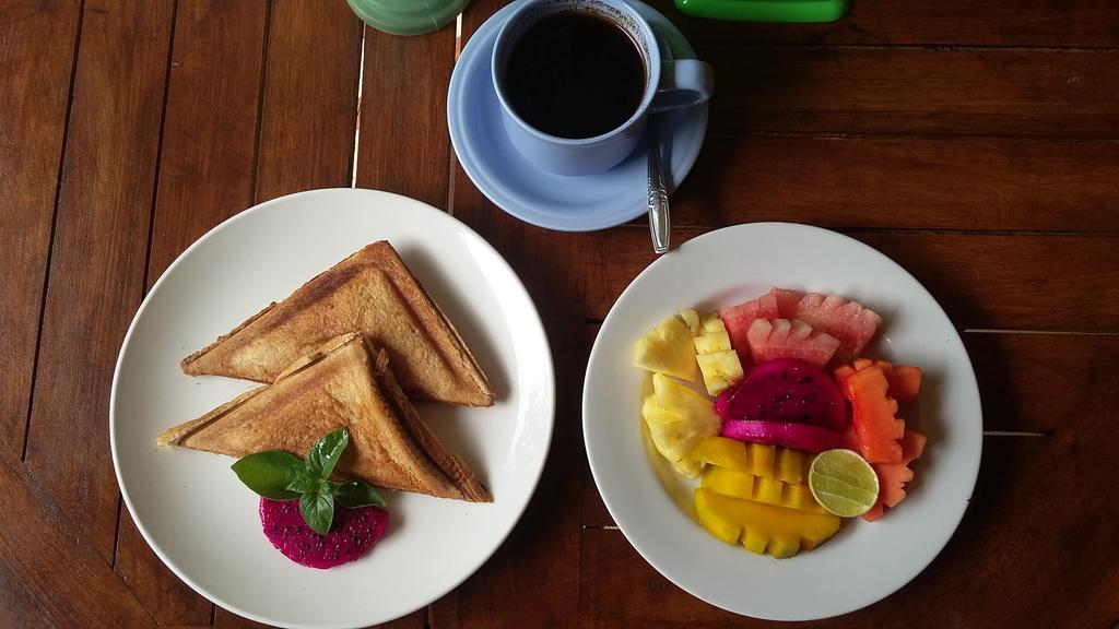 Santun * Ubud (Bali)