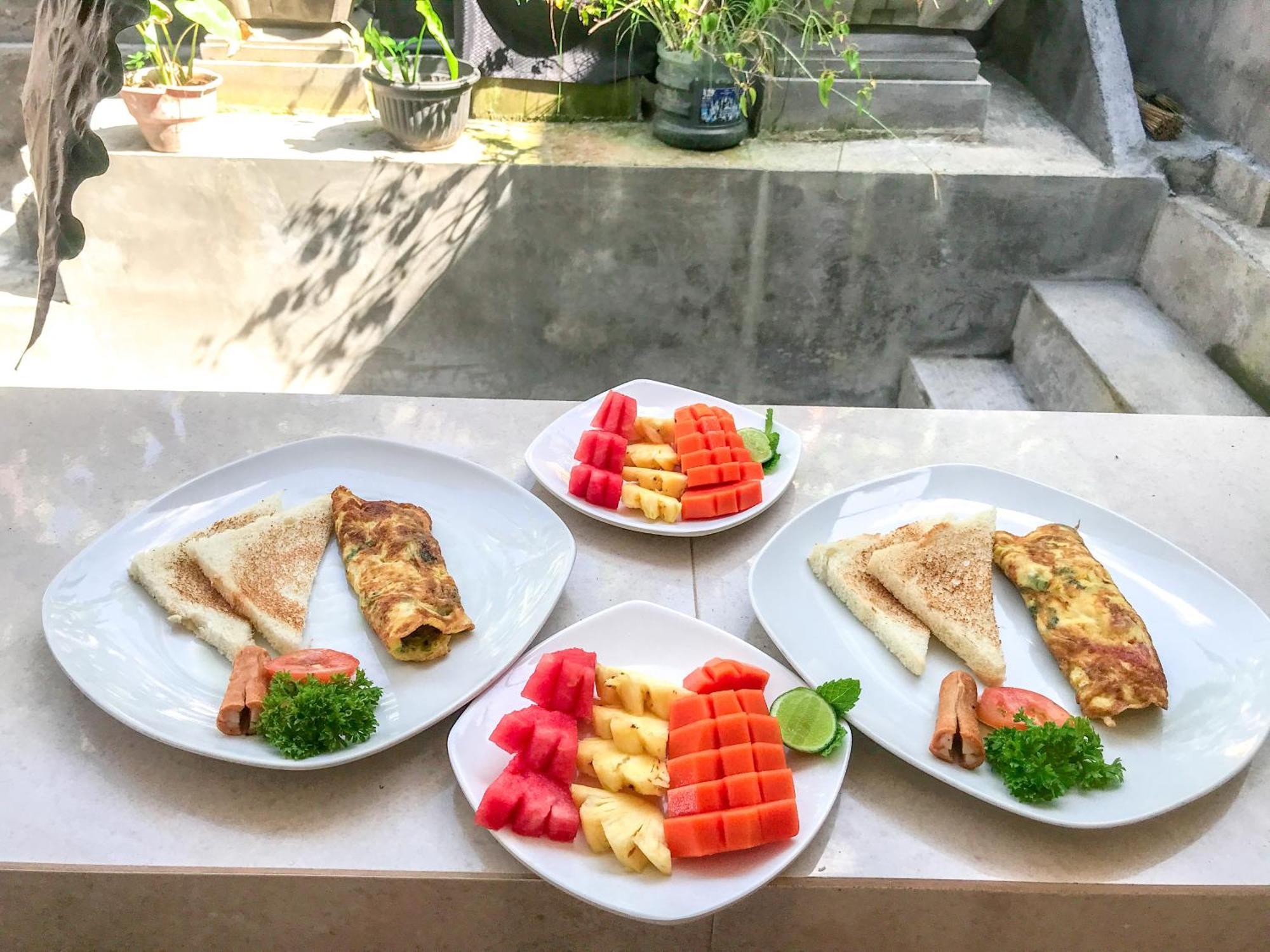 Guest house Heri House