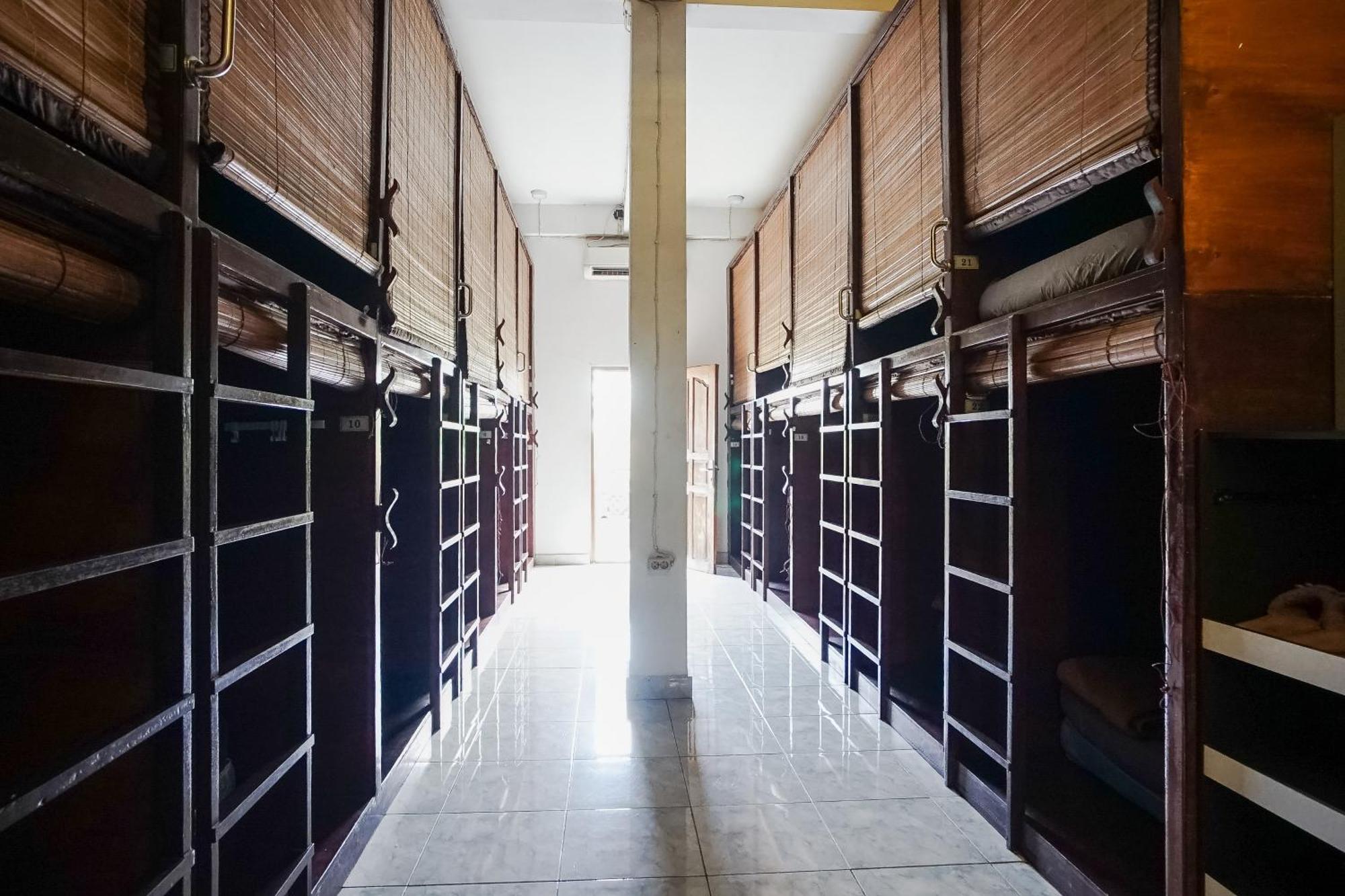 Capsule hotel Bali Backpacker & Ubud (Bali)
