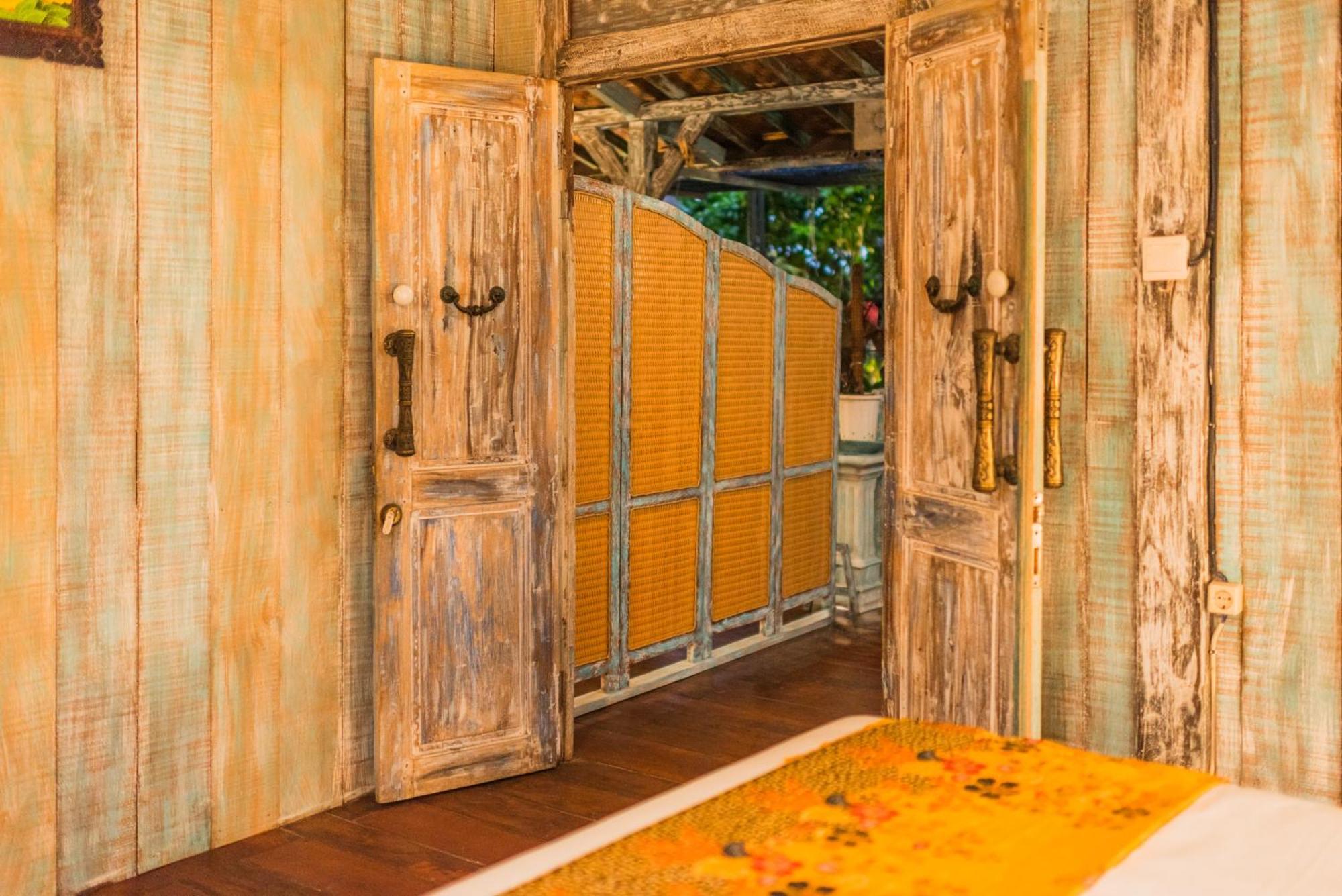 Tempat peranginan Nauna Ubud (Bali)