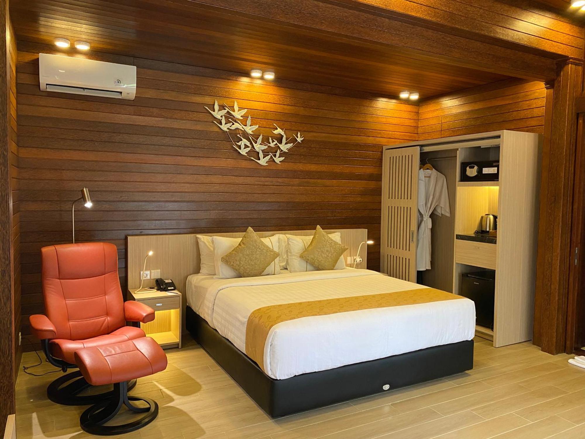 The Valerian Hotel 5*