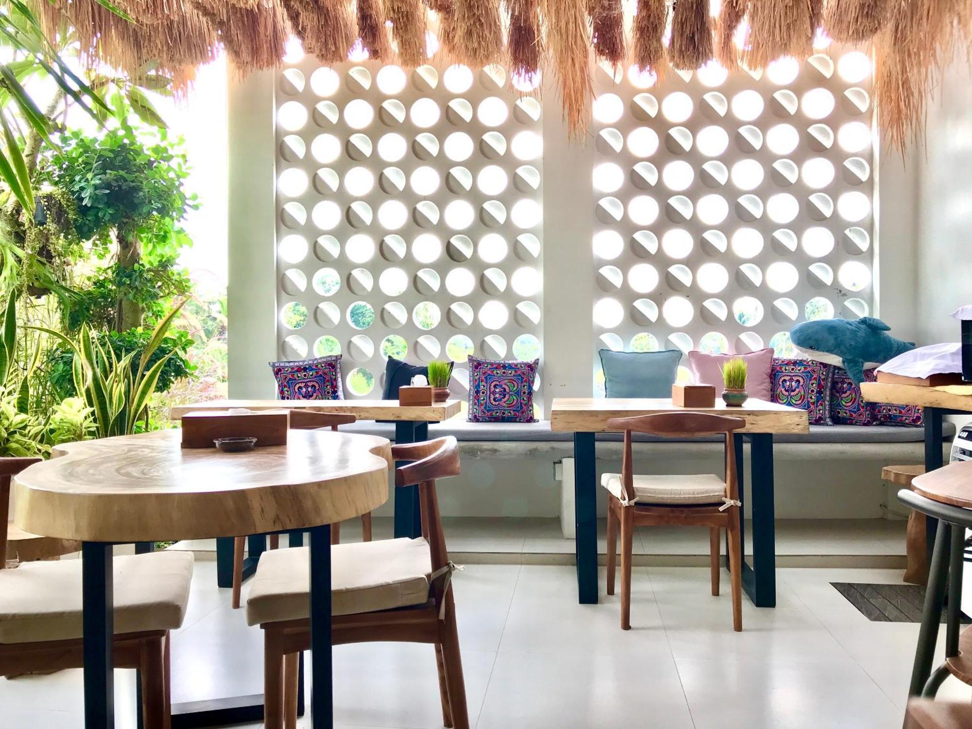 Villariz , Bali