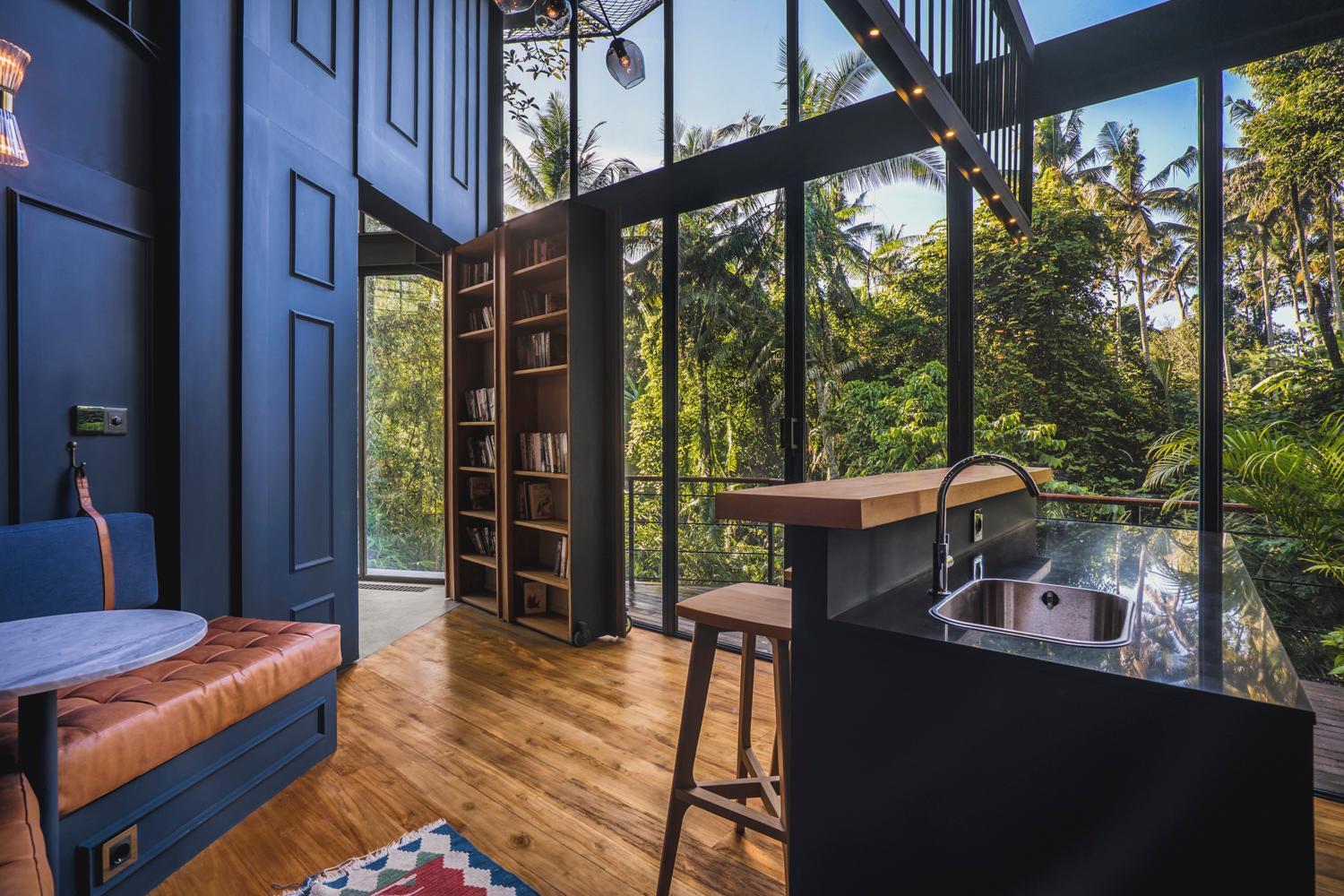 Villa Milliways Bali - Playful Boutique By The Jungle Gorge - 3 Bedrooms
