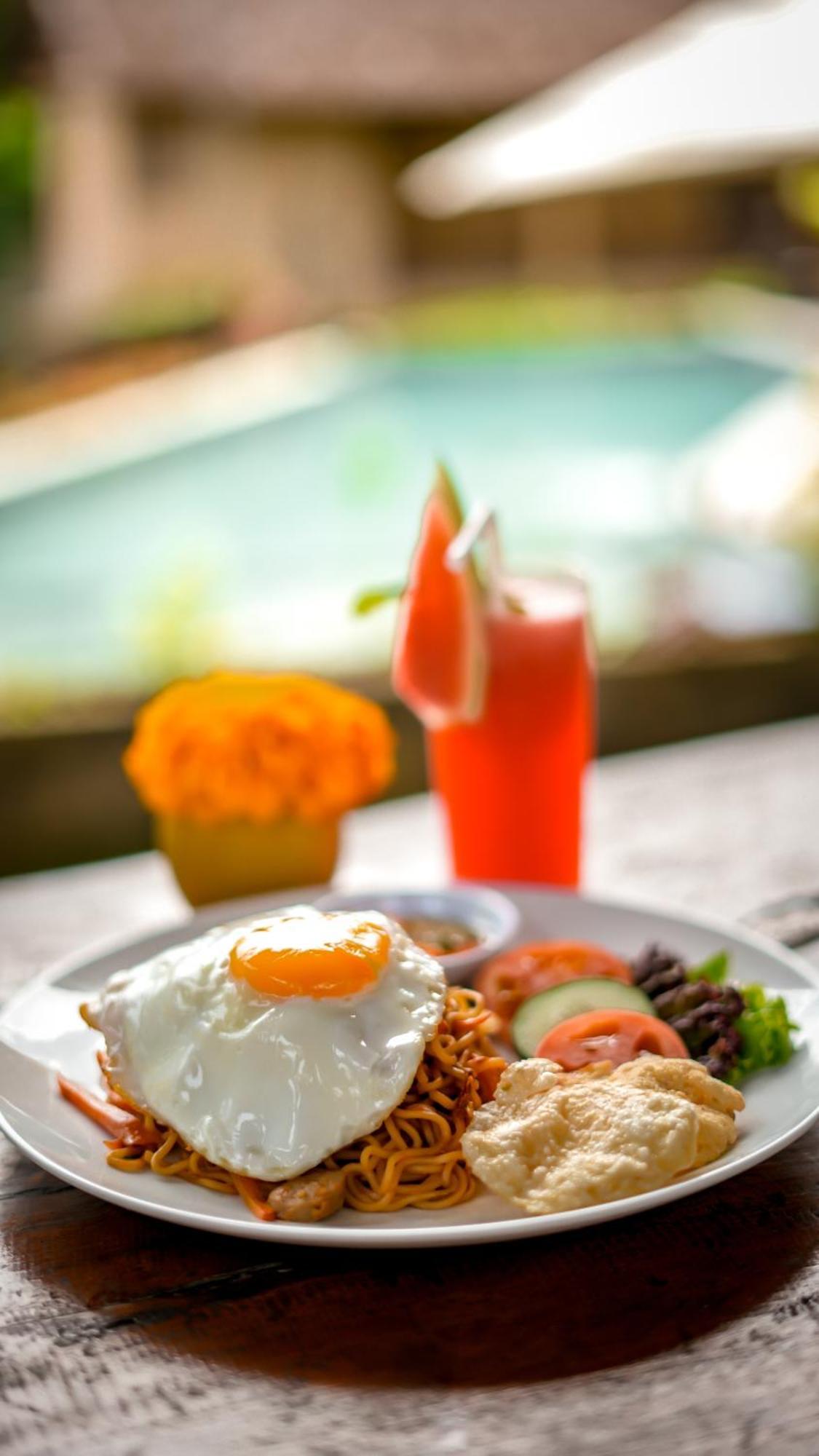 Jati 3 And Ubud (Bali)