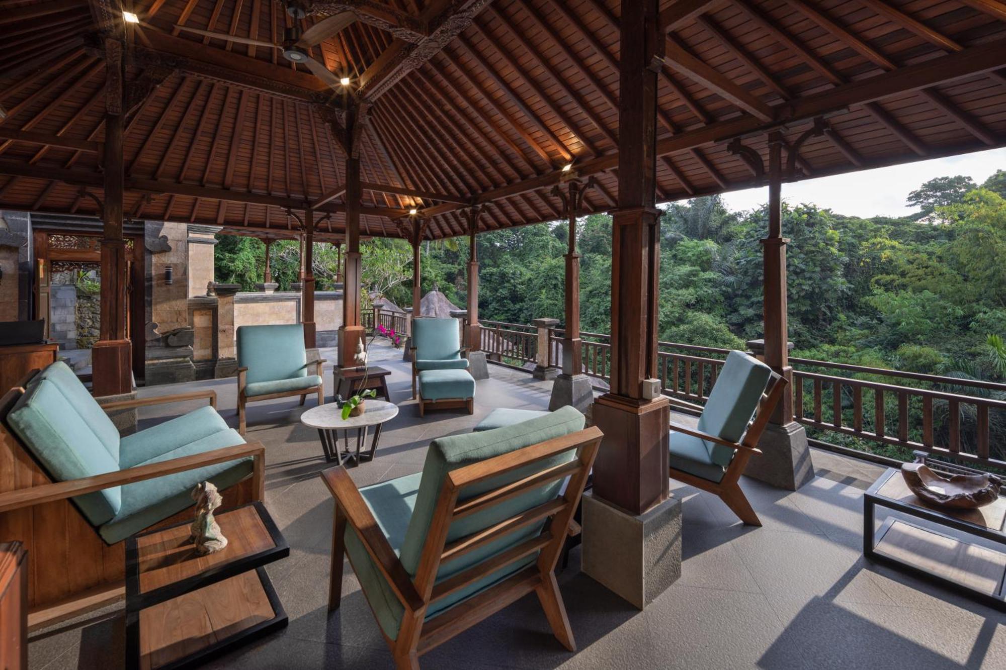 The Pari Sudha Hotel