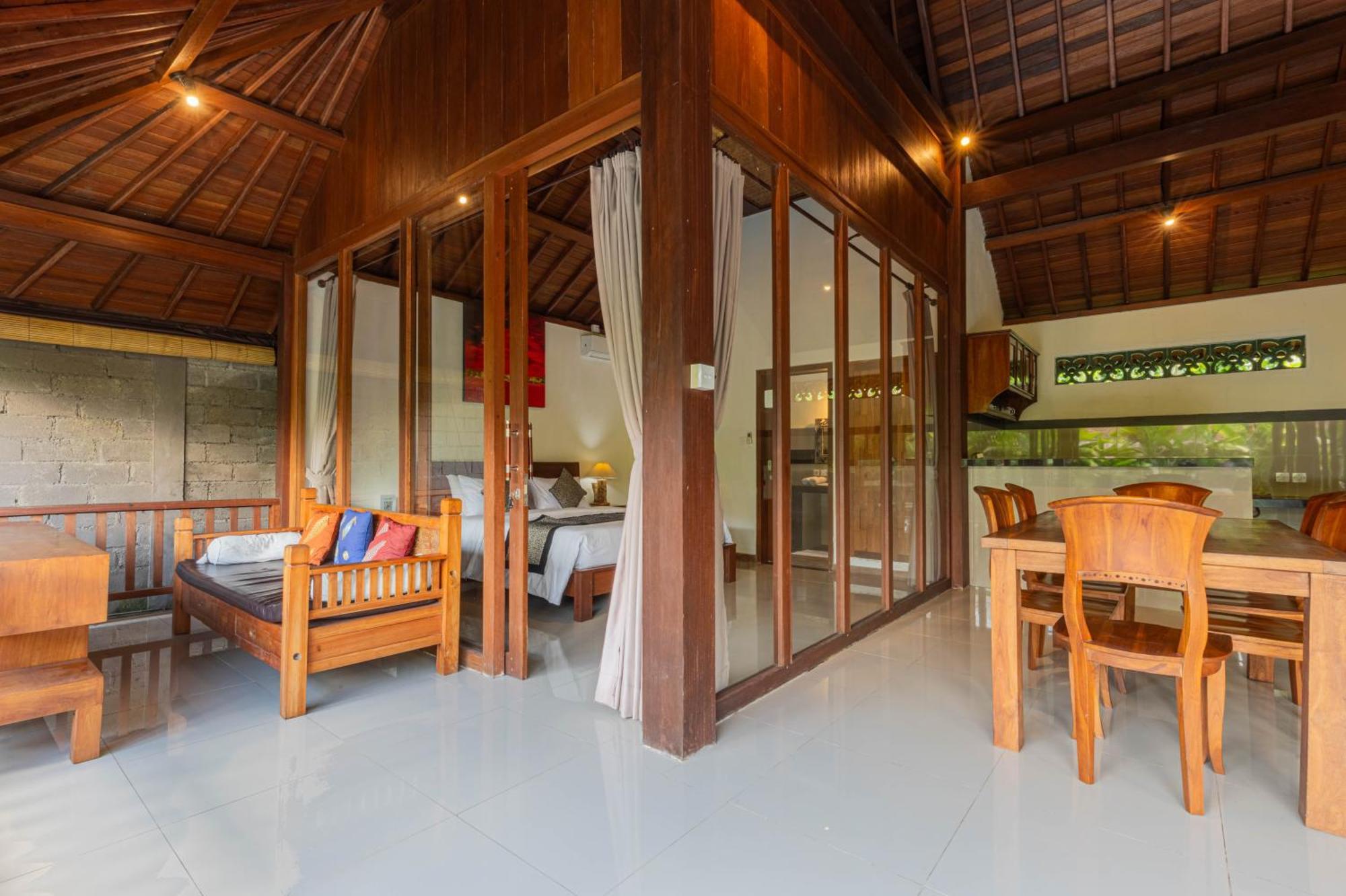 Sari Bamboo *