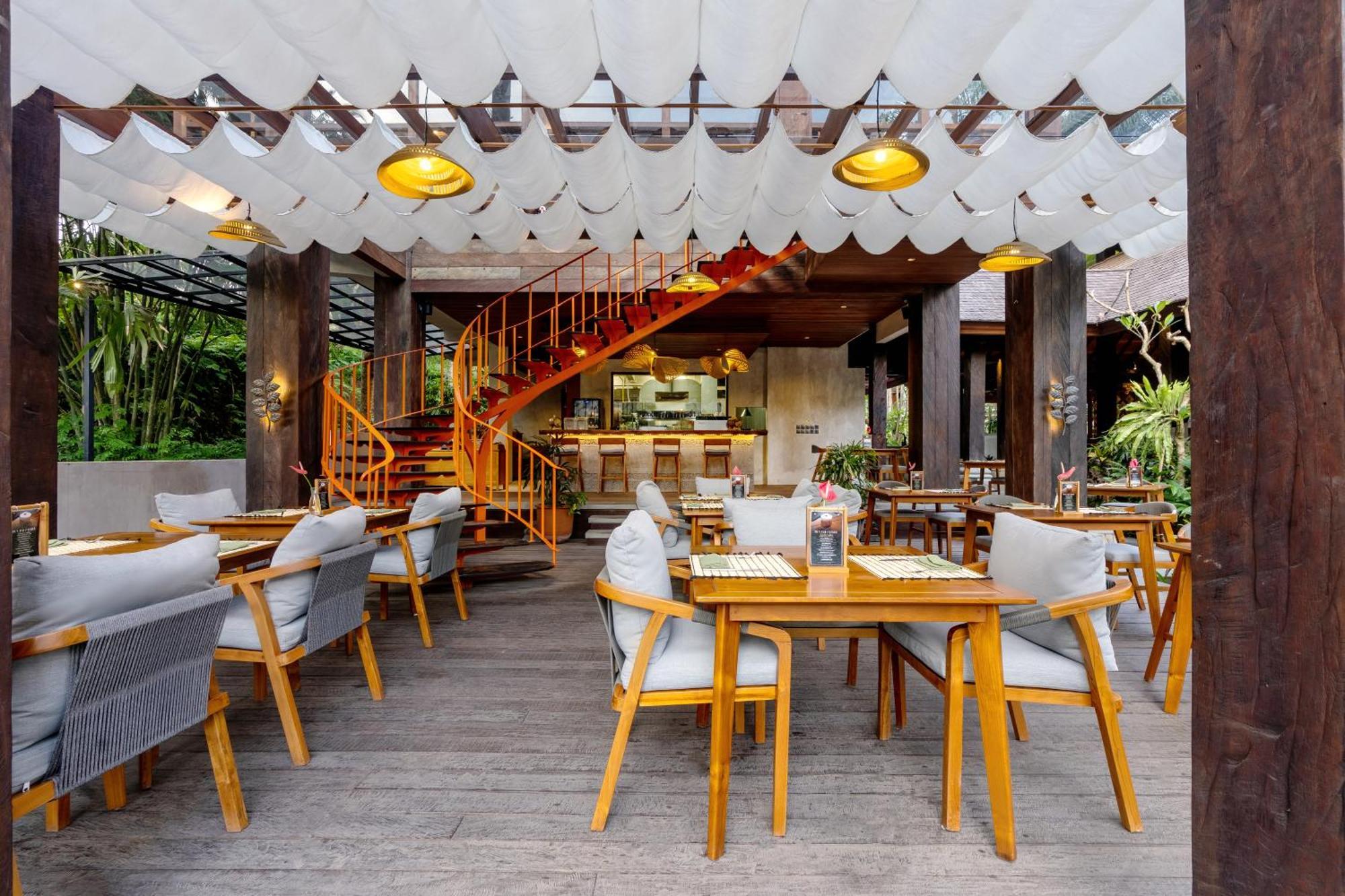 Anandadara & Hotel Ubud (Bali)