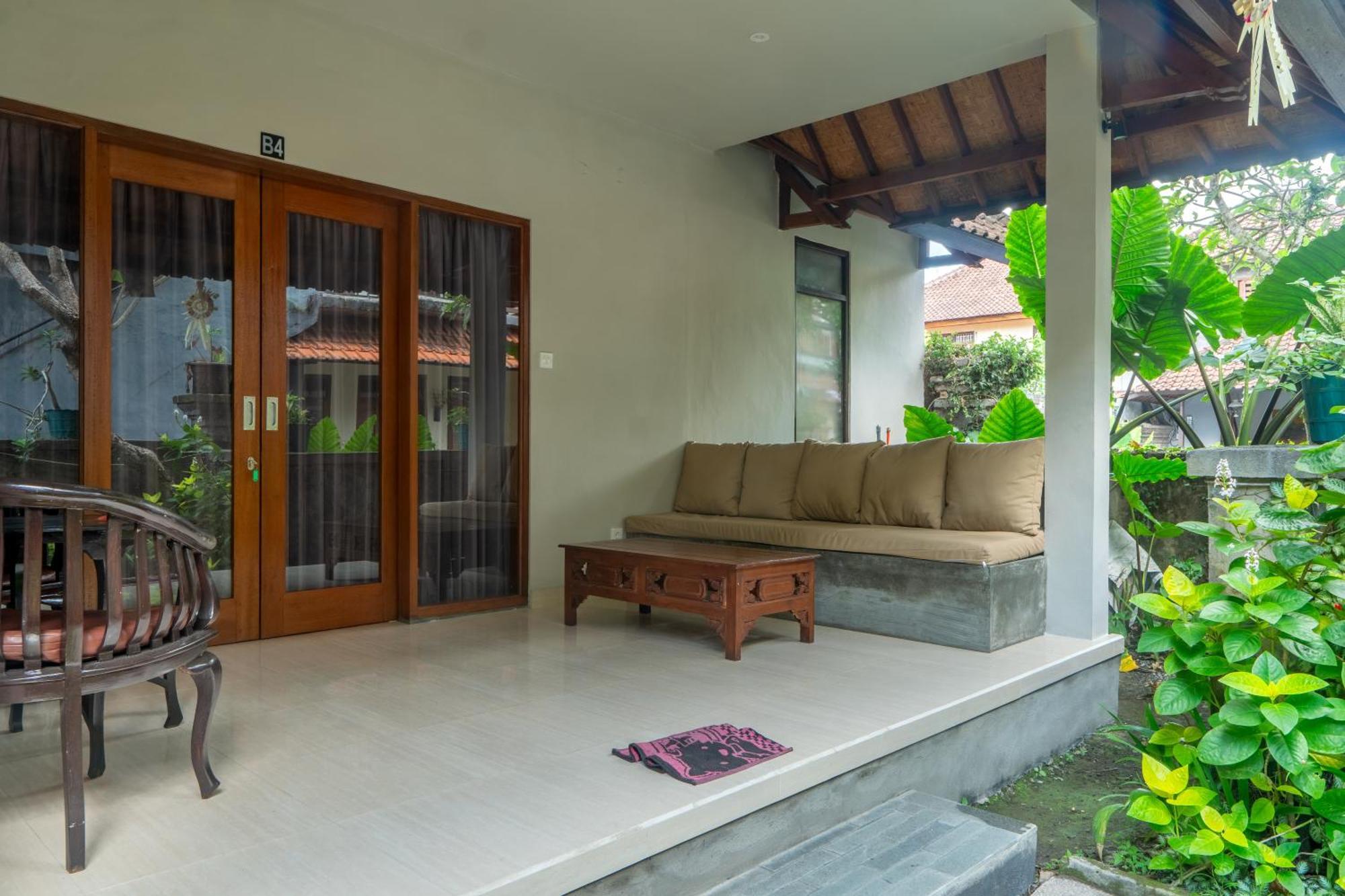 Warsa's Garden And