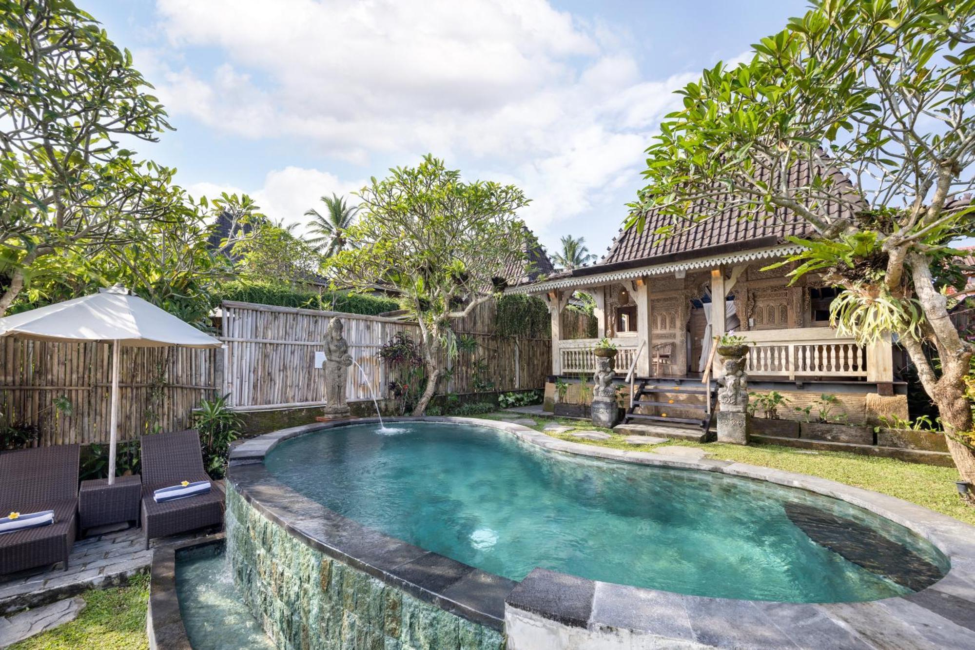 Wooden Ganeca By Pramana Villa *