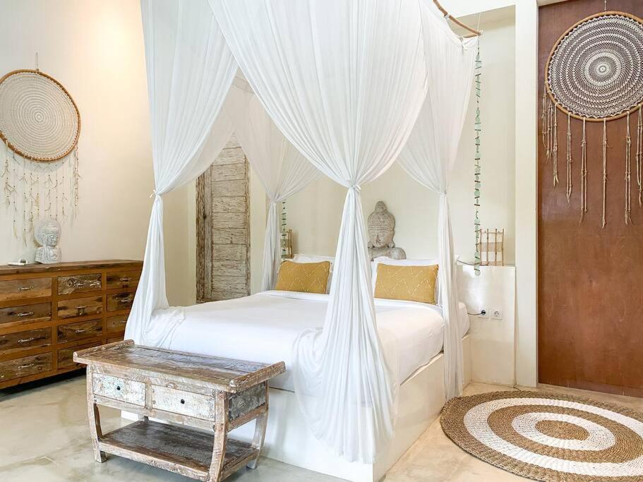 Adyashanti ~private, Peaceful Sanctuary Ubud