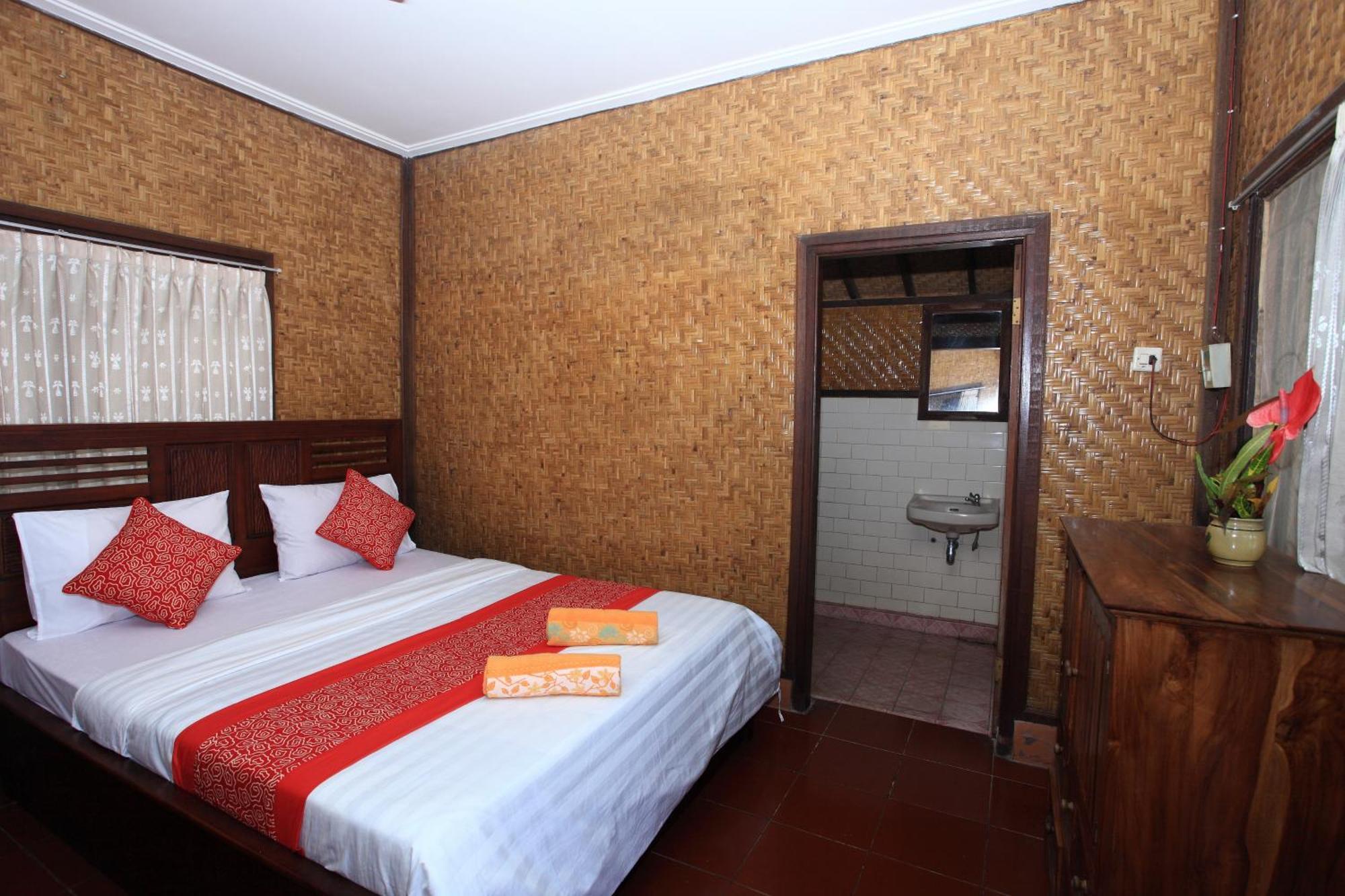 Guest house Budi House *