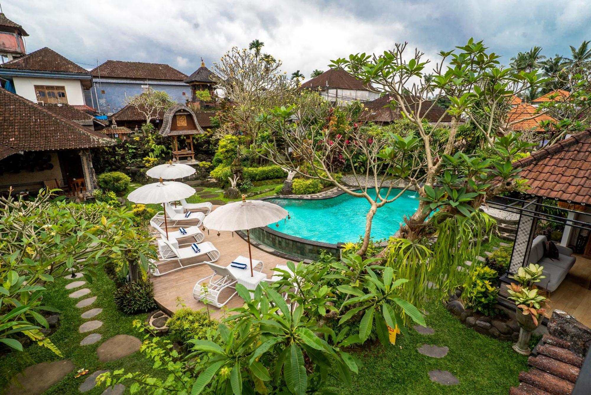 Villa Capung *