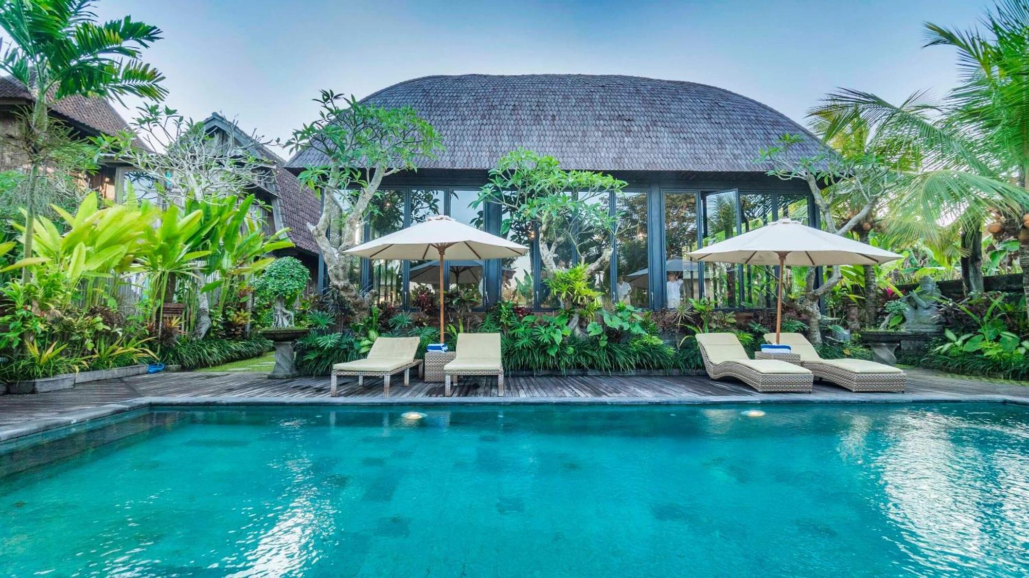 Hotel Belvilla Scenic Picturesque Near Monkey Forest 4*