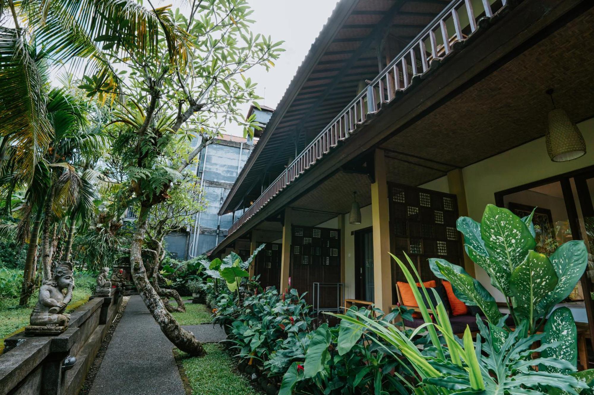 Jati Guest house