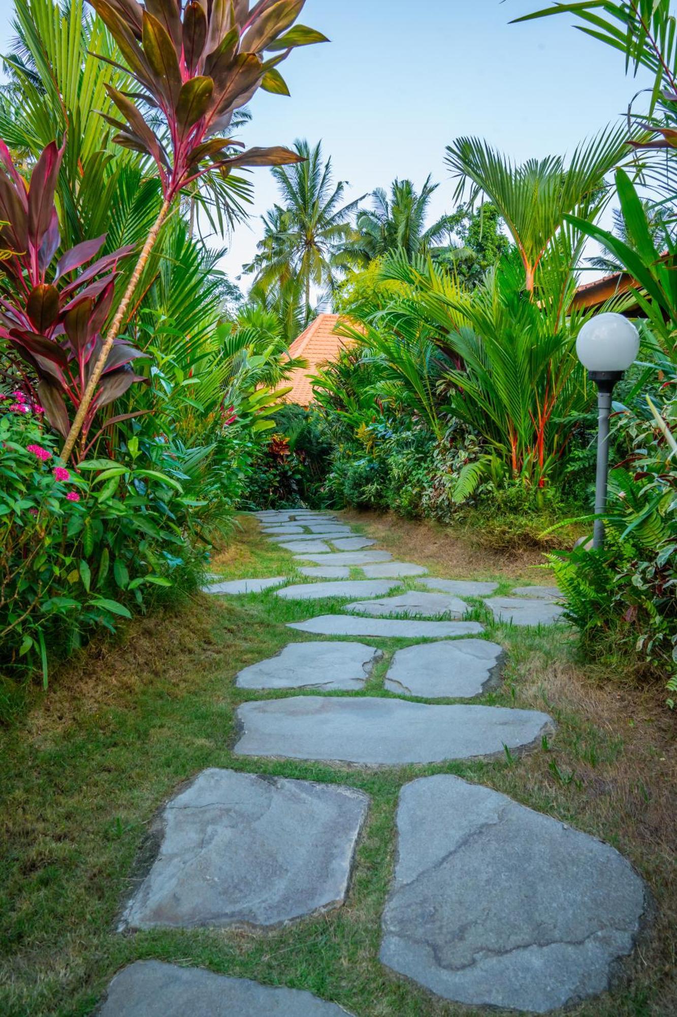 Kampung Uma Dawa And * Ubud