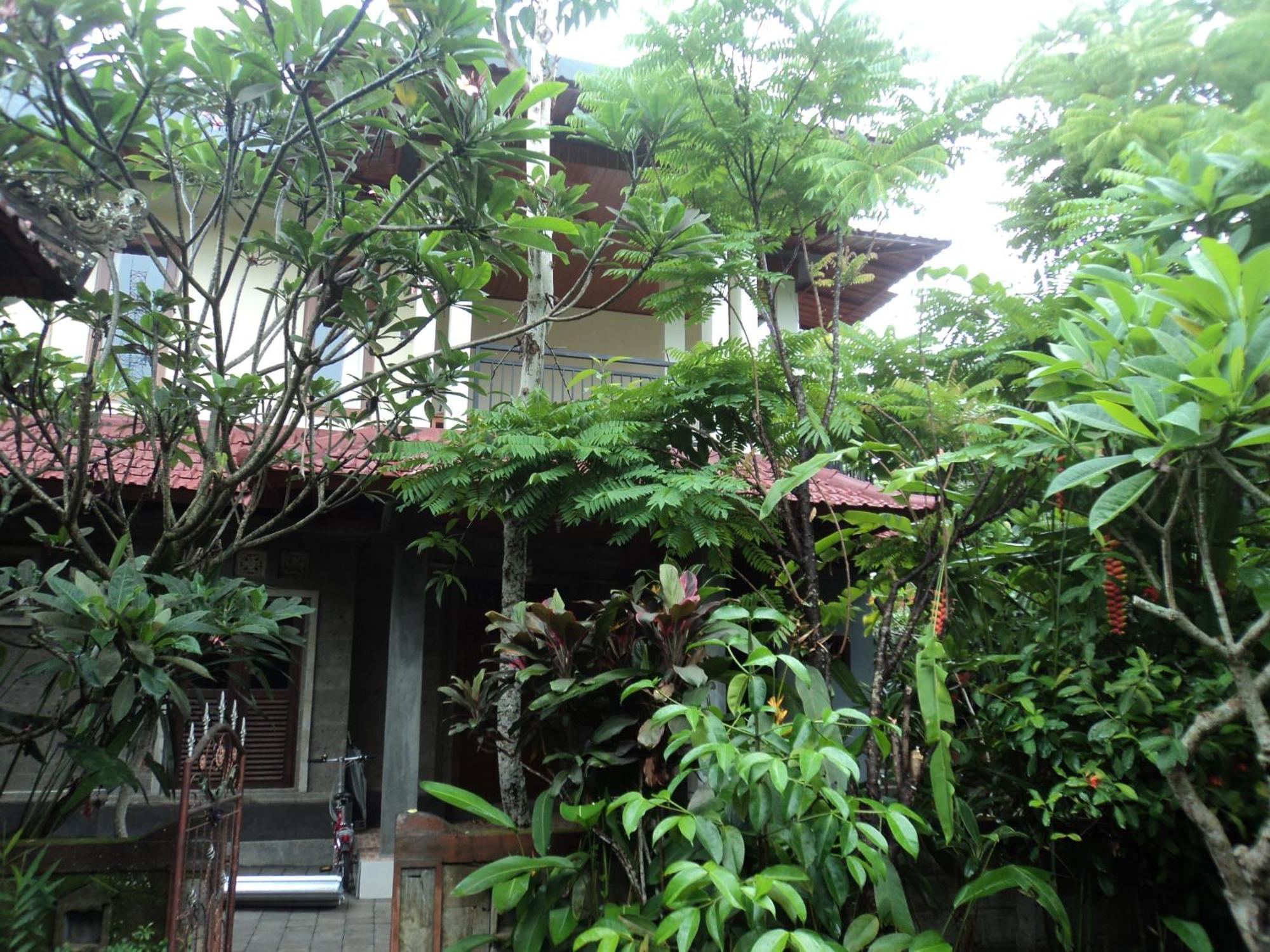 Bhuana Alit Guest house