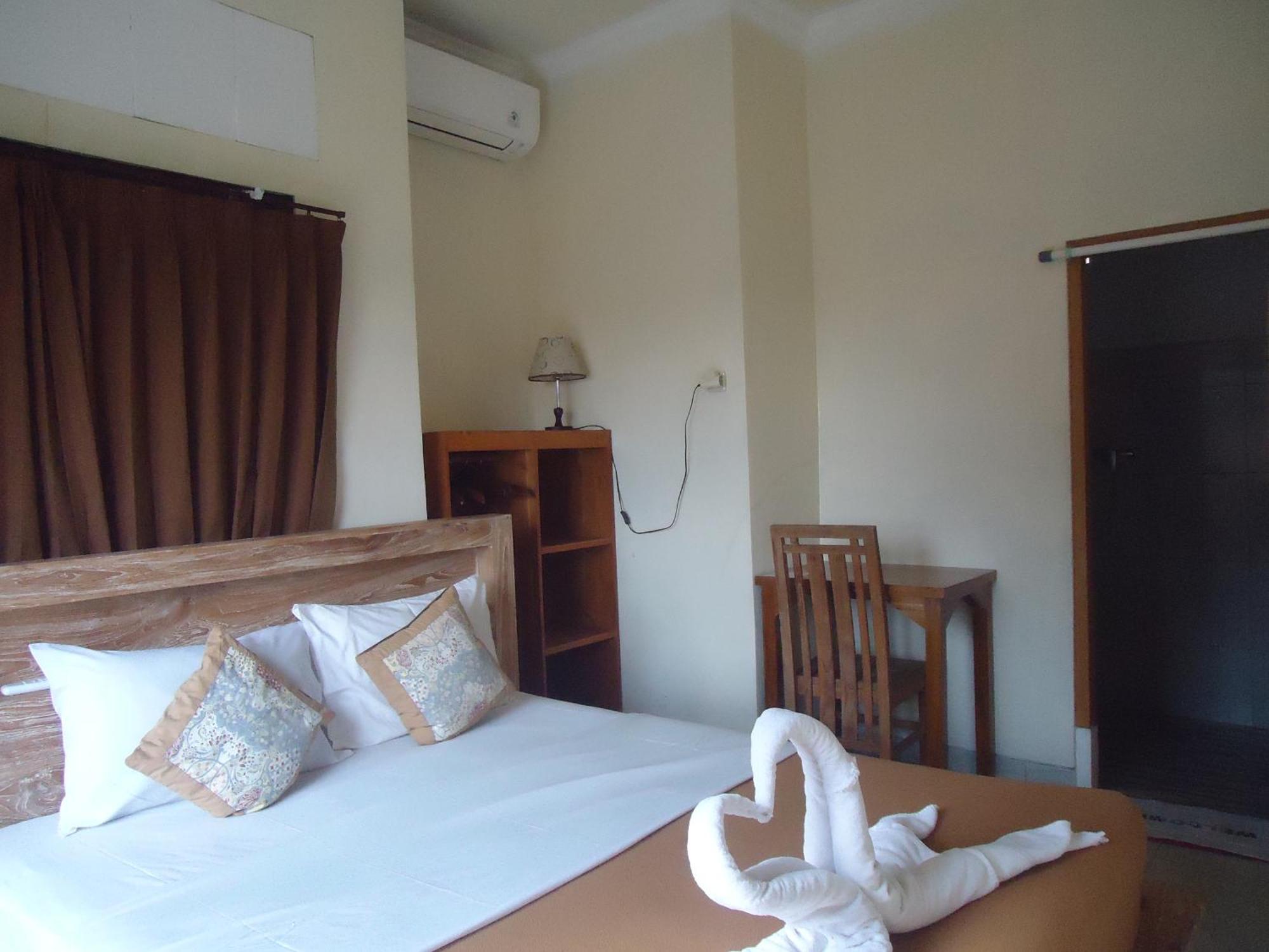 Apartment Kenari Diwang