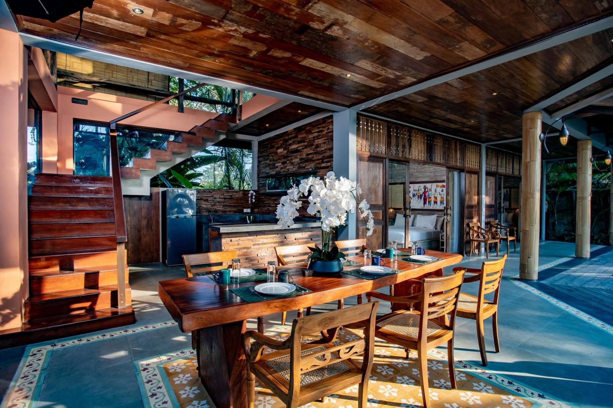 Hotel Arya Arkananta & Ubud
