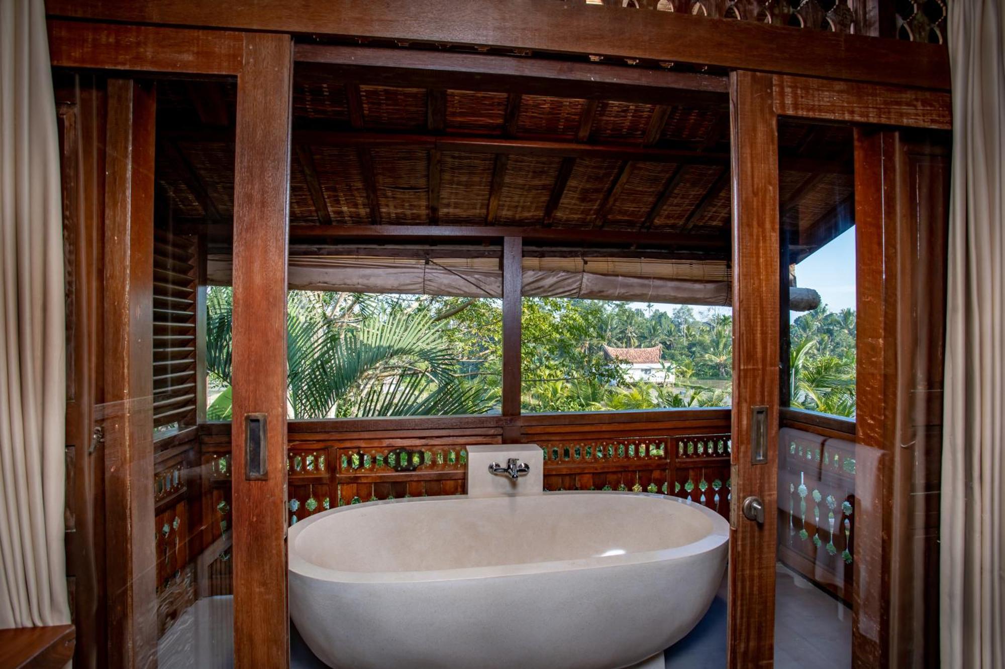 Hotel Arya Arkananta & Ubud