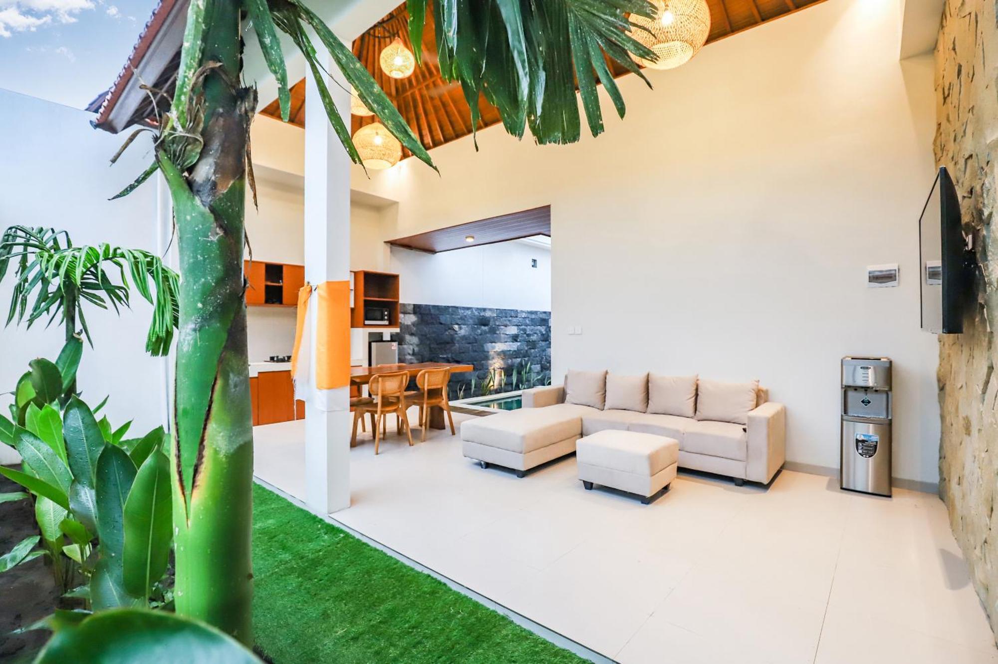Dua Art 2: Creative Space Near Titibatu Club Villa Ubud (Bali)