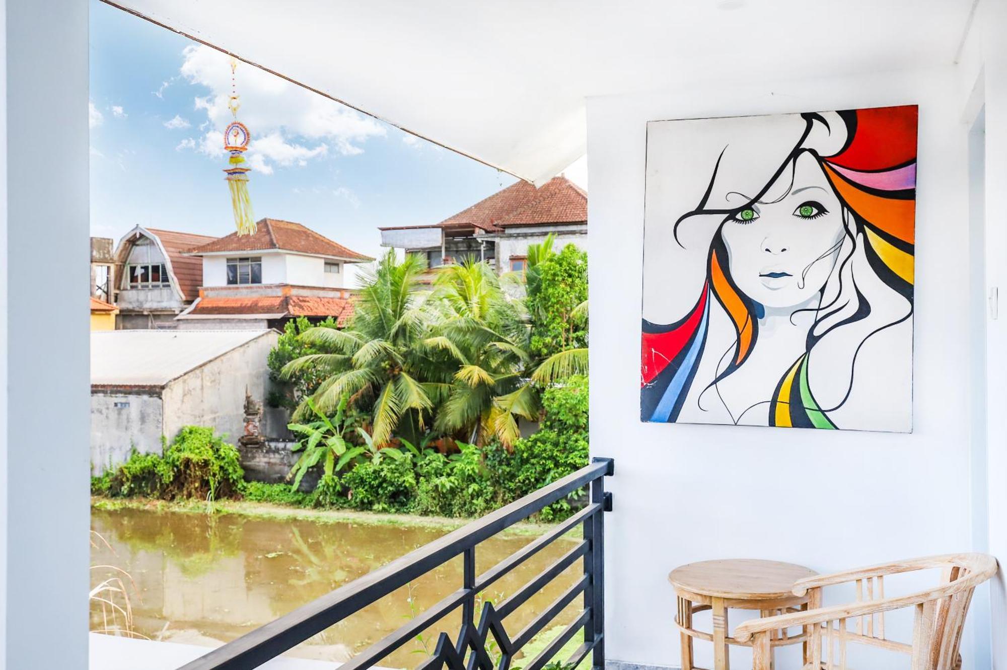 White Blue House - Private Room, Shared Pool And Kitchen - 8 Ubud (Bali)