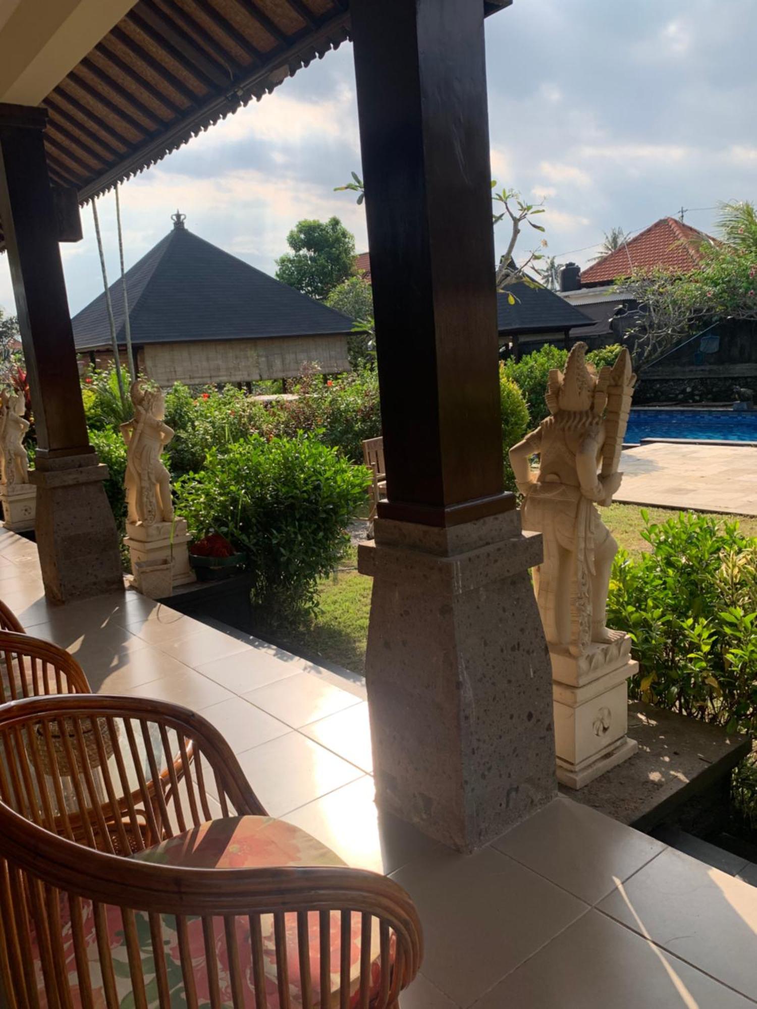 Maha Lakshmi Private & Retreat Guest house *