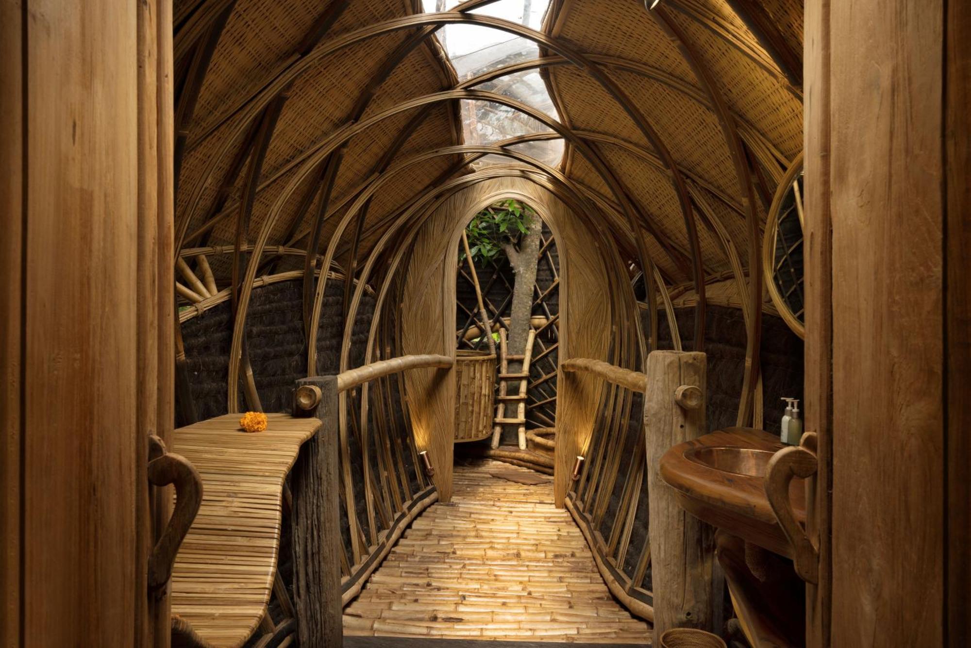 Bambu Indah 5*