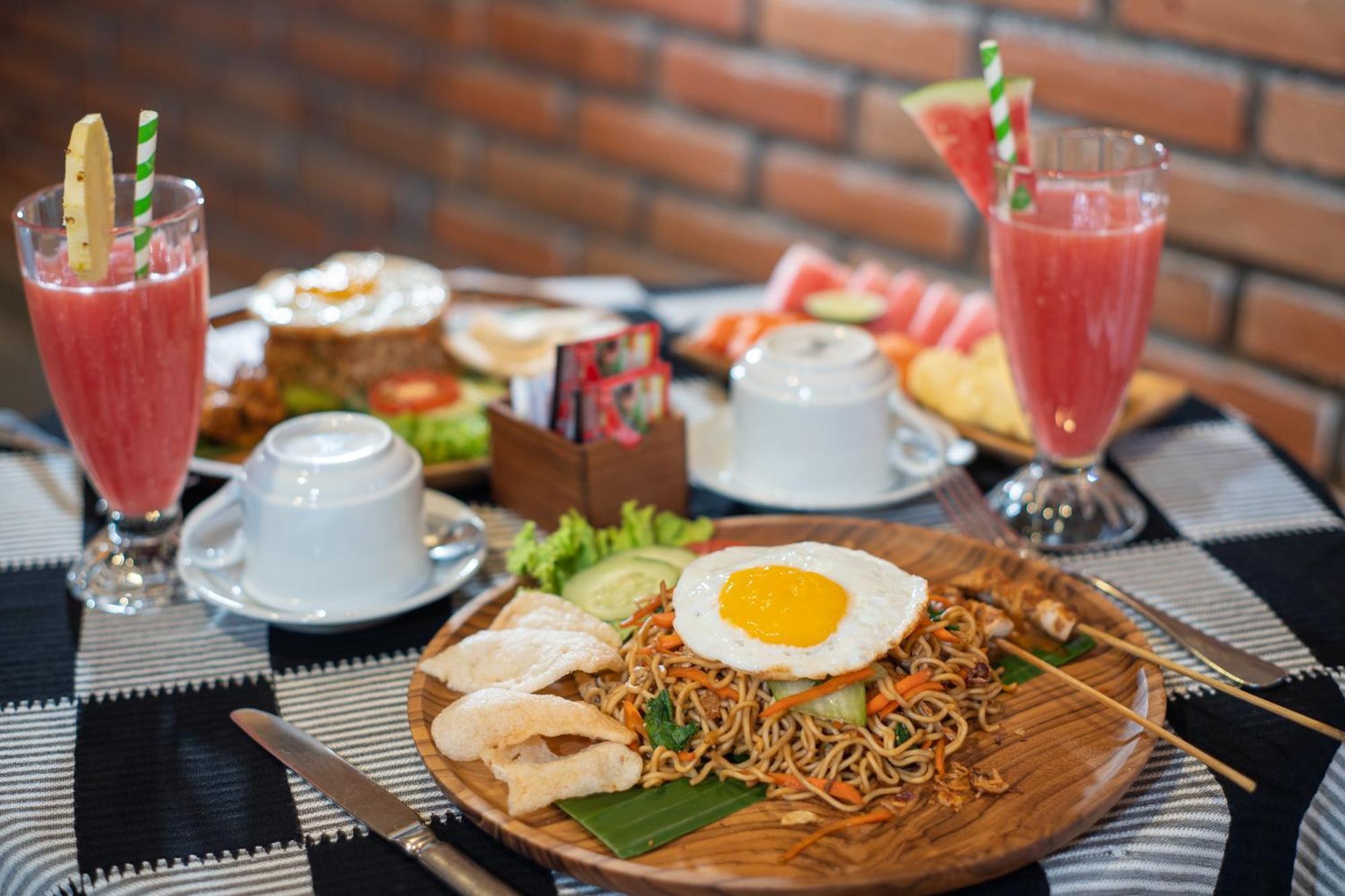 Vinaya * Ubud (Bali)