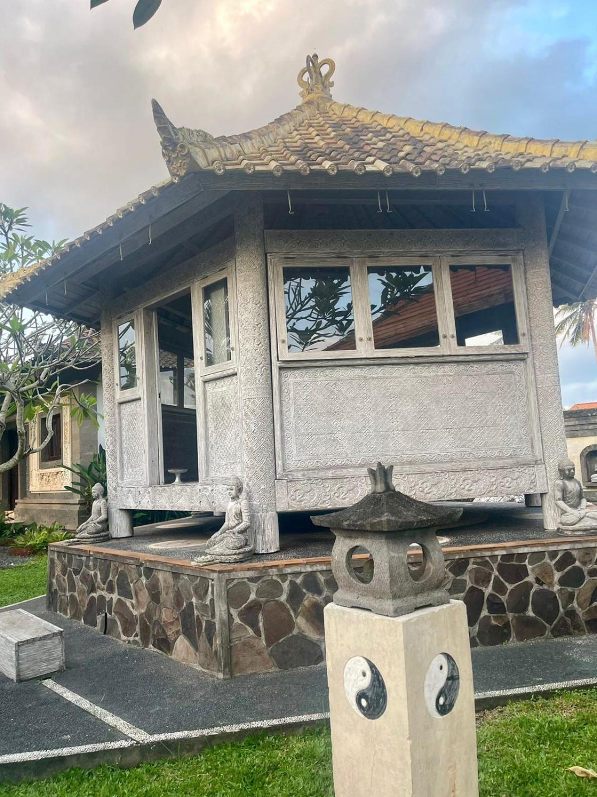 Arbathu Bed & Breakfast 3*