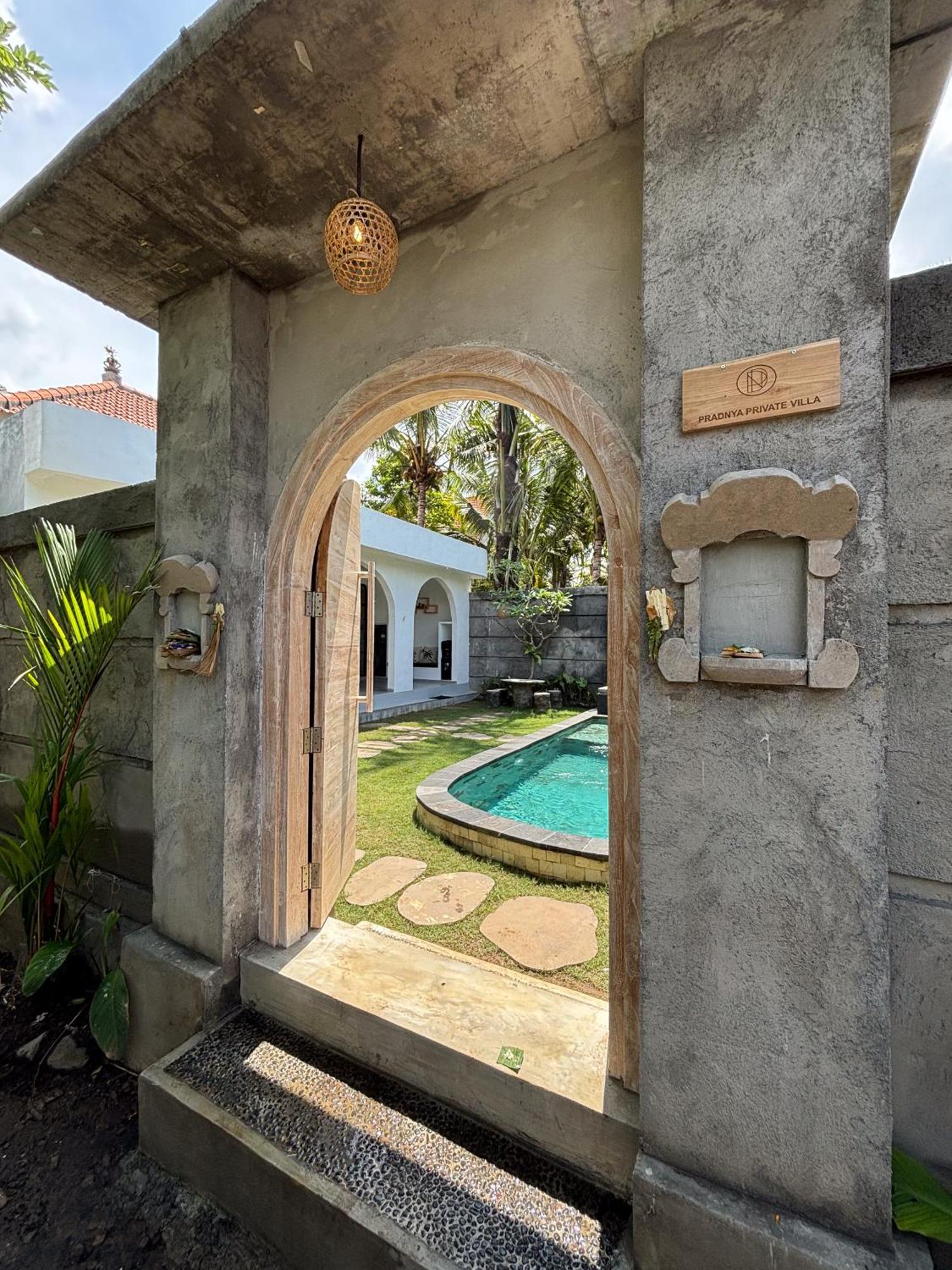 Pradnya By Prasi Villa