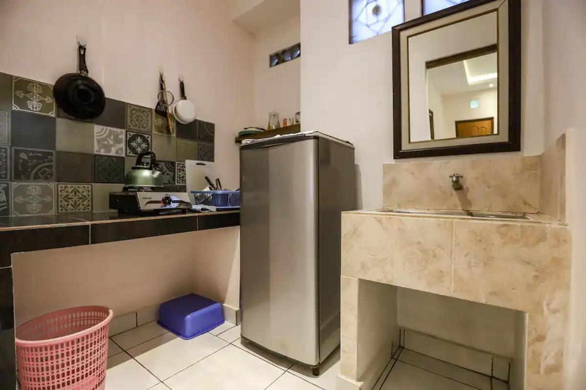 Simple Classic With Own Kitchen & Shared Pool * Ubud (Bali)