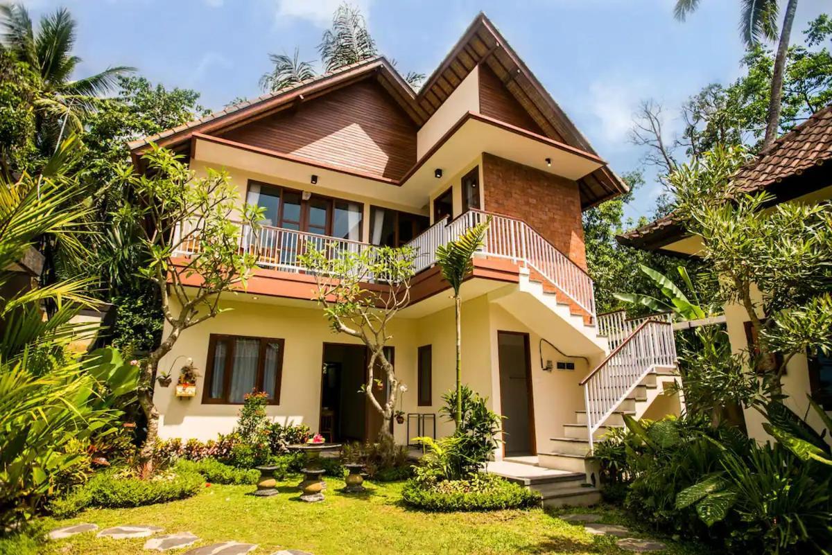 Compact Magic 2-floor 4bdr House With Yoga Terrace * Ubud