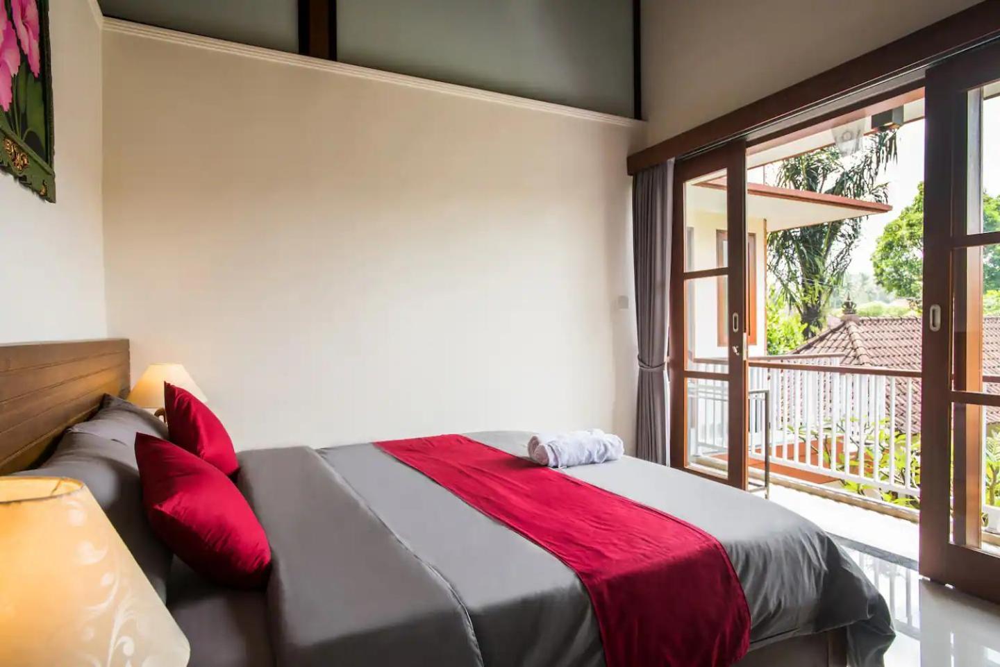 Villa Compact Magic 2-floor 4bdr House With Yoga Terrace Ubud
